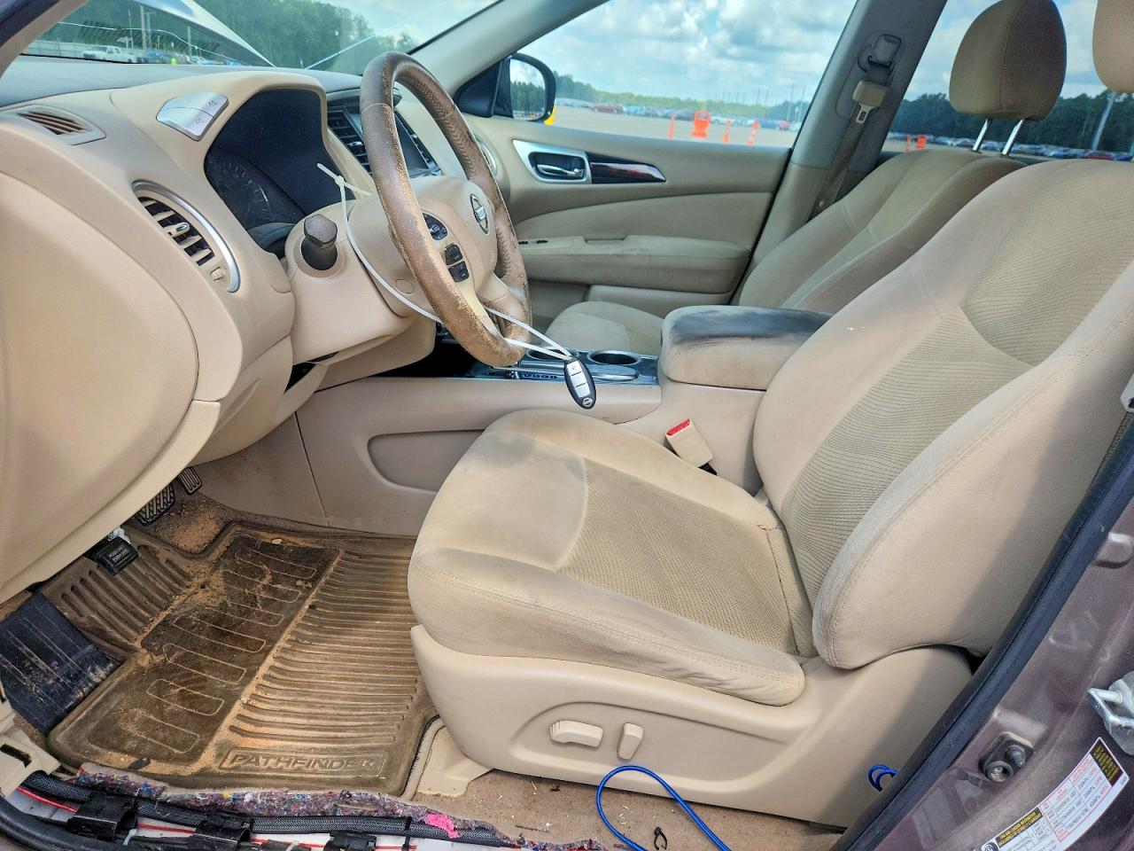 2014 Nissan Pathfinder Sv Серый vin: 5N1AR2MN4EC729194