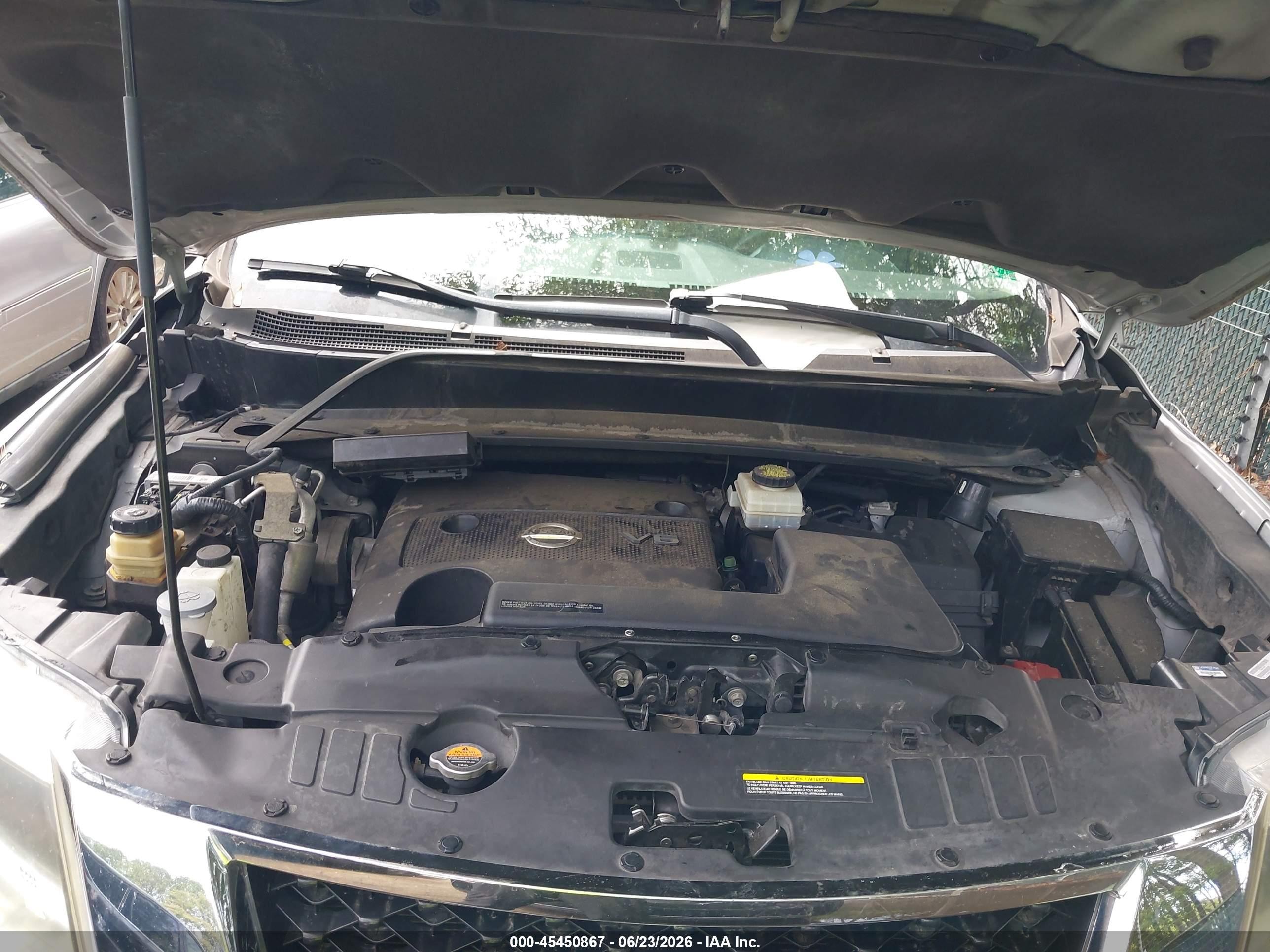 2015 Nissan Pathfinder Platinum/s/sl/sv Silver vin: 5N1AR2MN4FC602687