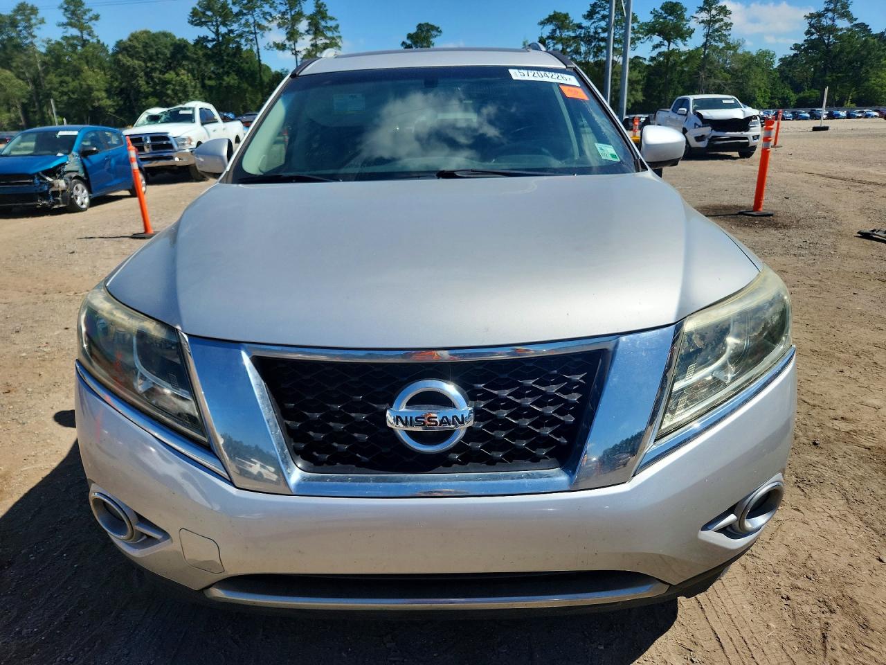 2015 Nissan Pathfinder Platinum Silver vin: 5N1AR2MN4FC604245