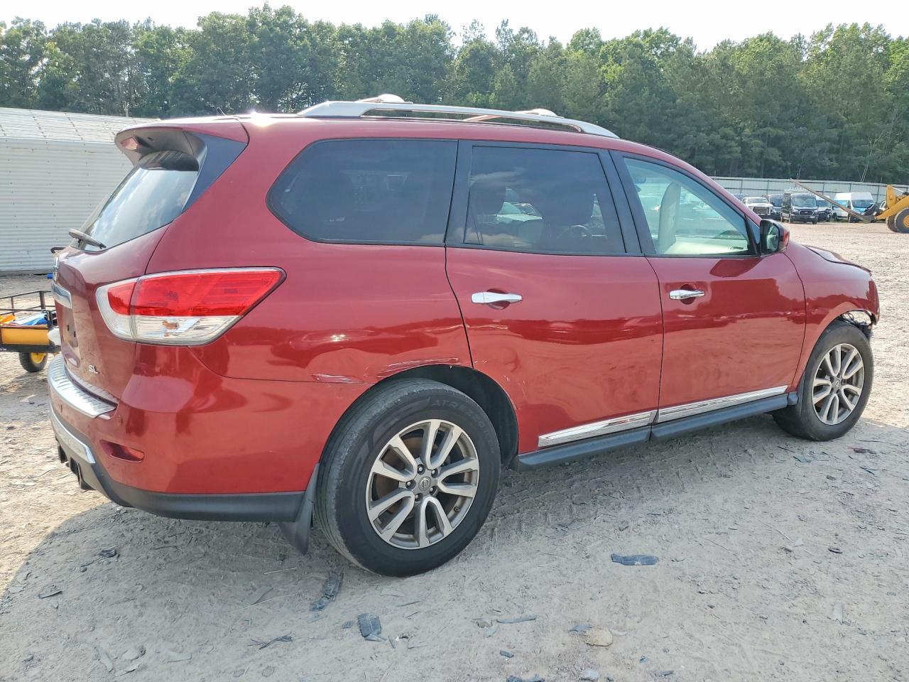 2015 Nissan Pathfinder Sl Red vin: 5N1AR2MN4FC604391