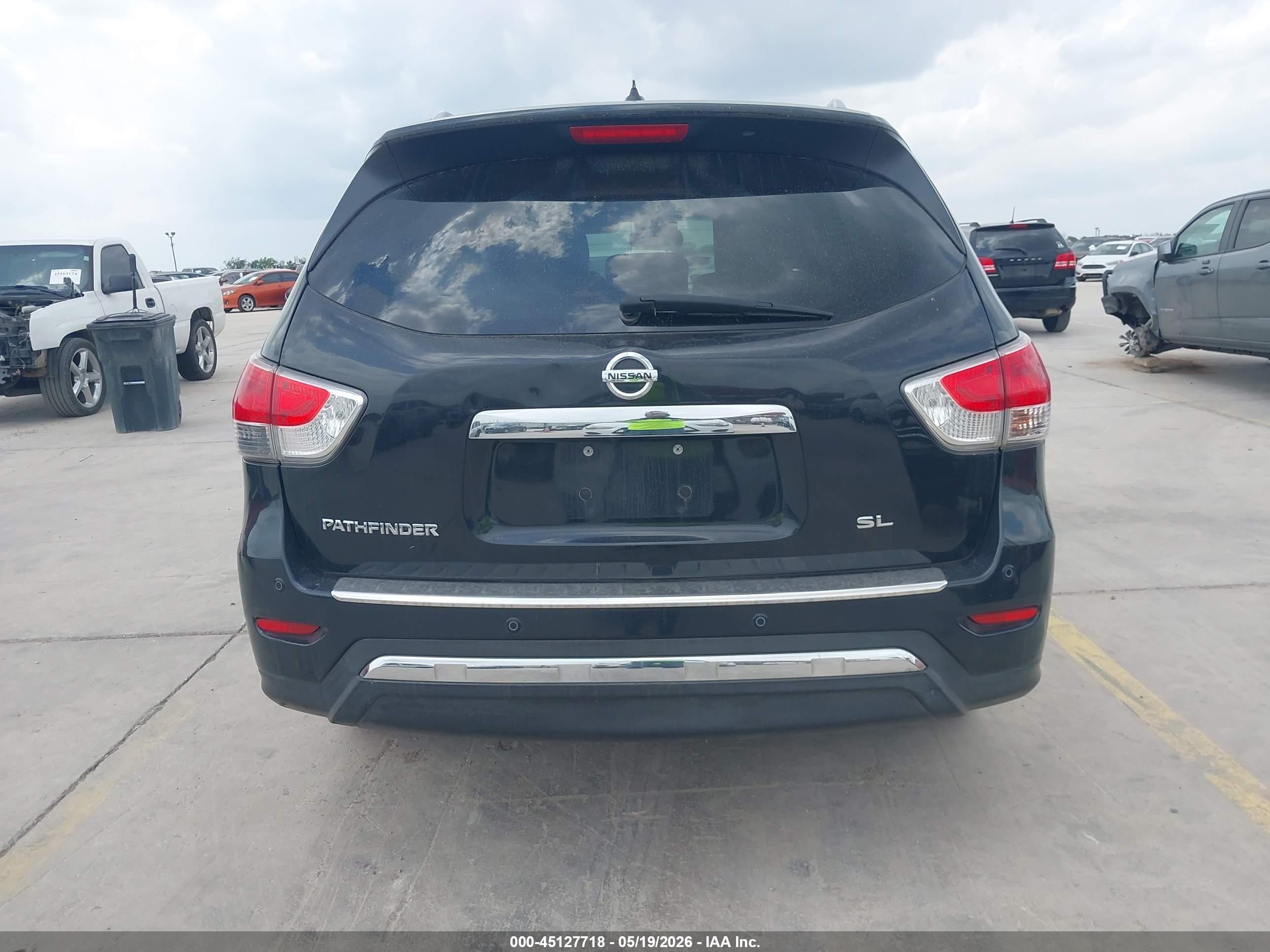 2015 Nissan Pathfinder Sl Black vin: 5N1AR2MN4FC607646