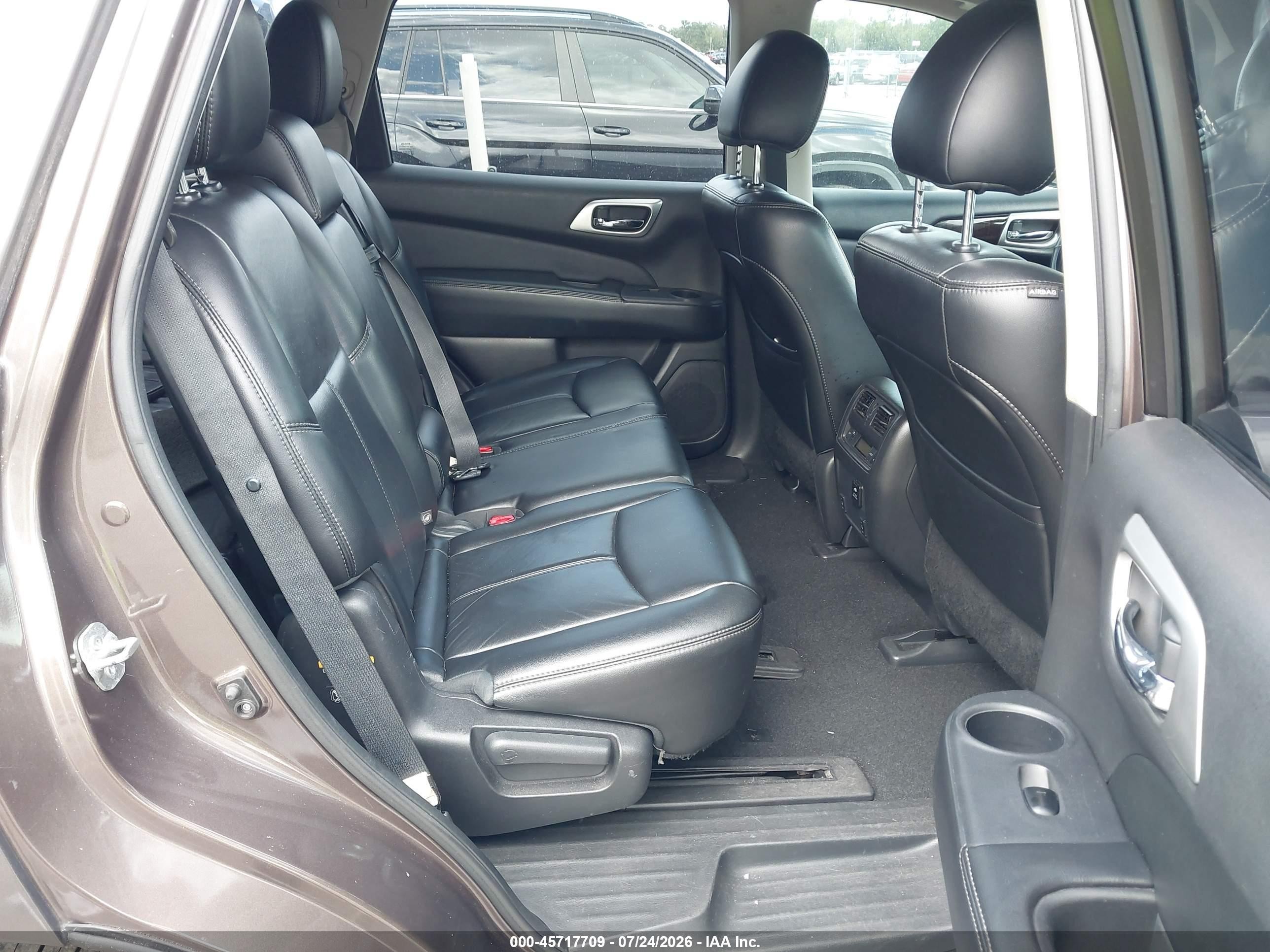 2015 Nissan Pathfinder Sl Коричневый vin: 5N1AR2MN4FC656989