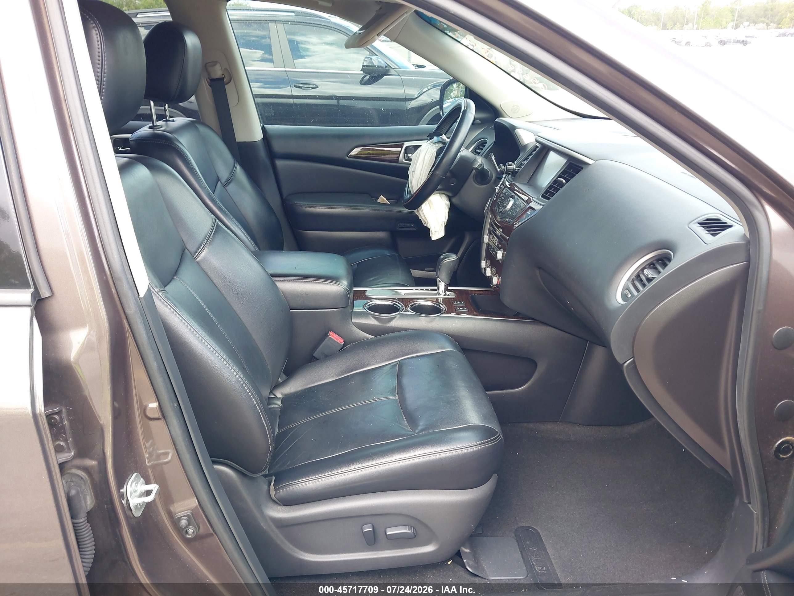 2015 Nissan Pathfinder Sl Коричневый vin: 5N1AR2MN4FC656989