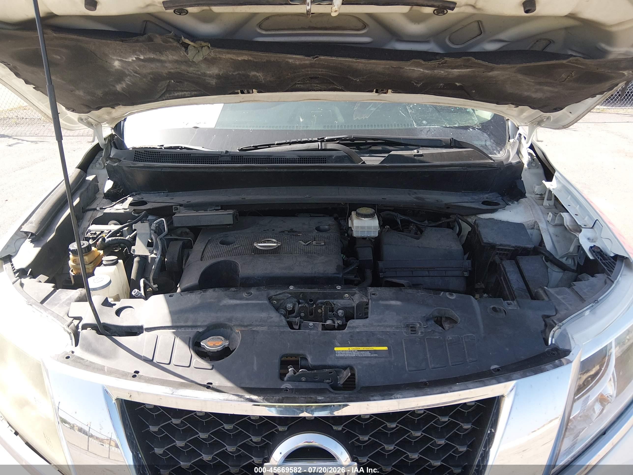 2015 Nissan Pathfinder Platinum White vin: 5N1AR2MN4FC661710
