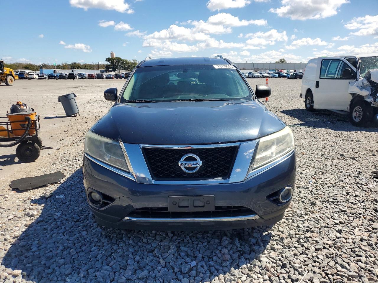 2015 Nissan Path Finde Blue vin: 5N1AR2MN4FC672335