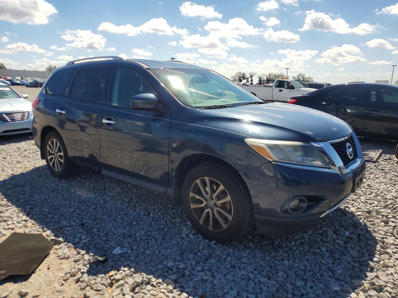 2015 Nissan Path Finde Blue vin: 5N1AR2MN4FC672335