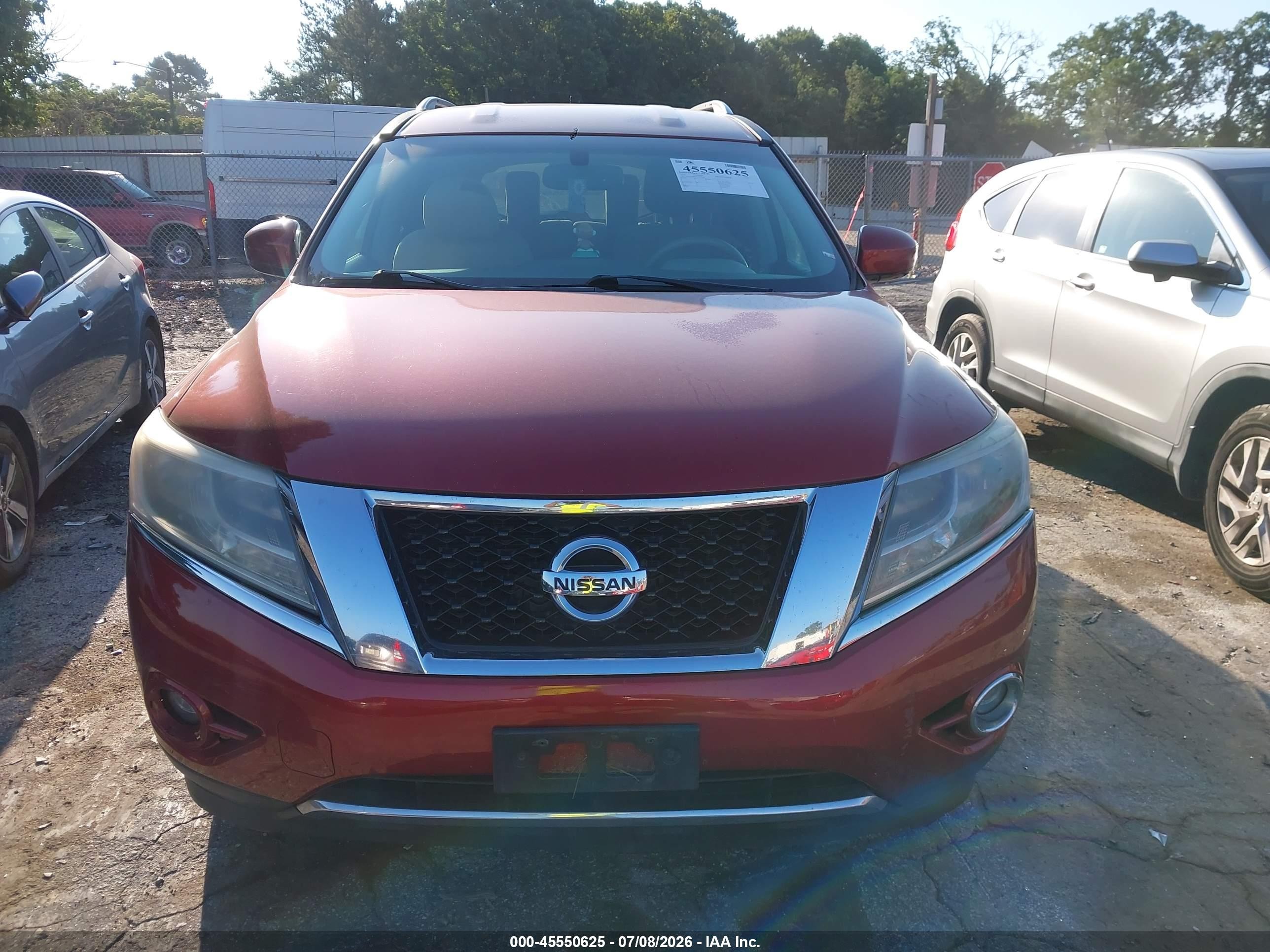 2015 Nissan Pathfinder Platinum/s/sl/sv Красный vin: 5N1AR2MN4FC680483
