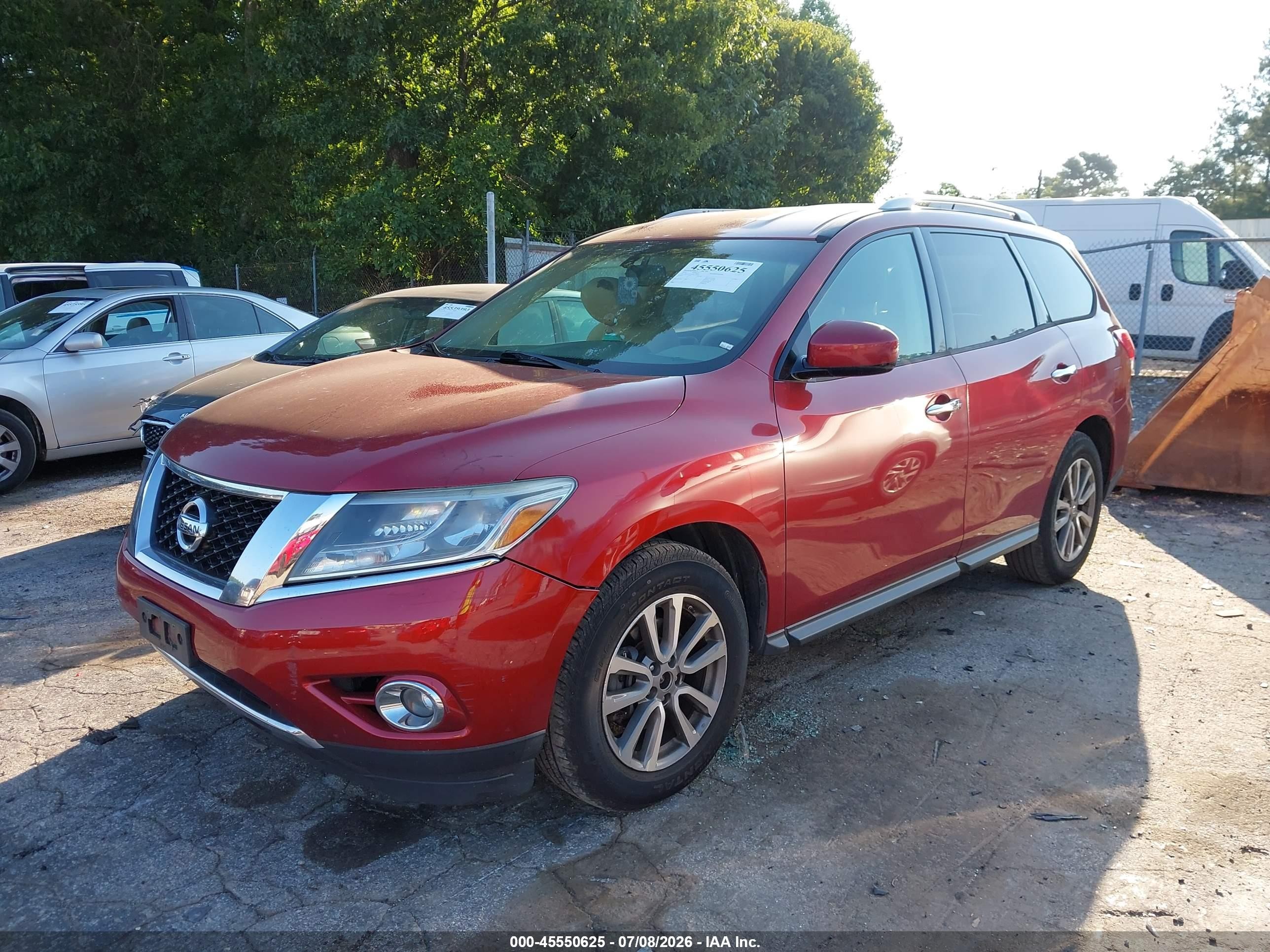 2015 Nissan Pathfinder Platinum/s/sl/sv Красный vin: 5N1AR2MN4FC680483