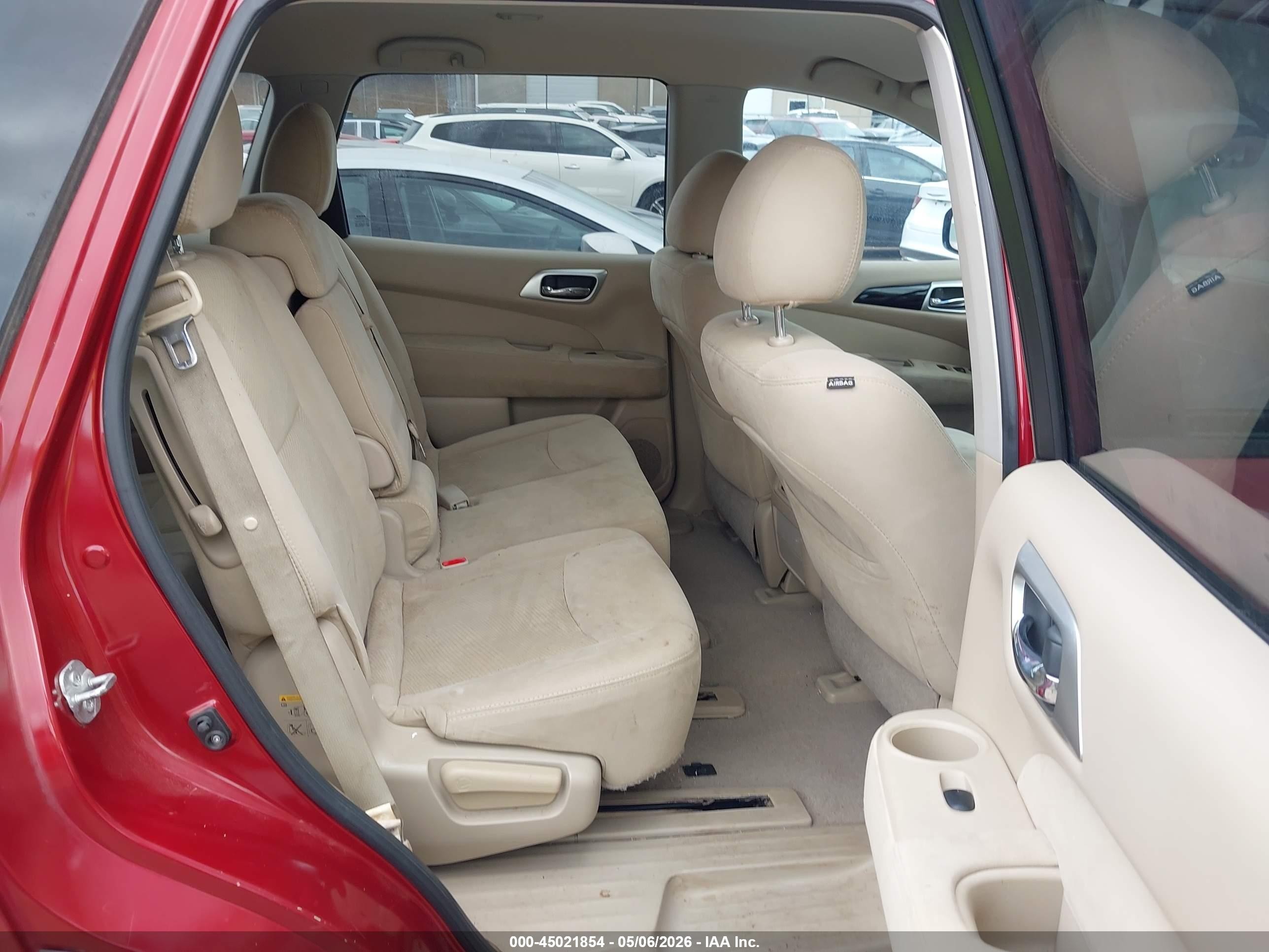 2015 Nissan Pathfinder Sv Red vin: 5N1AR2MN4FC683318