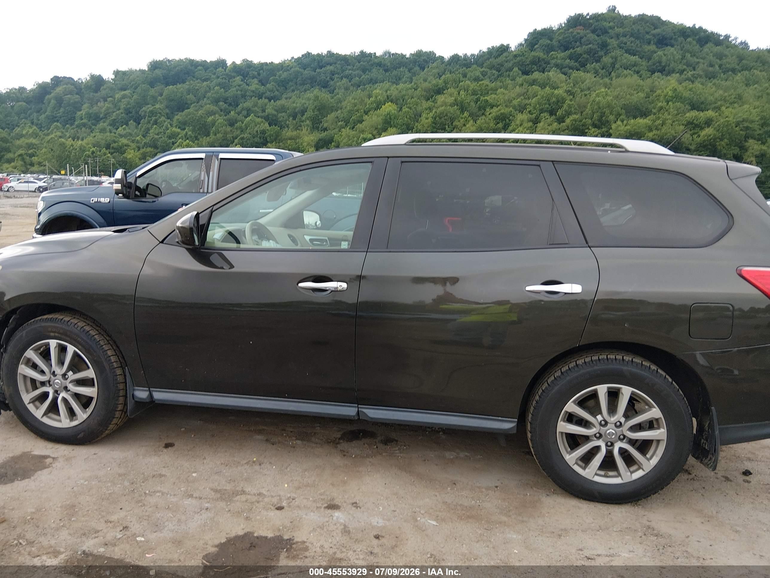 2015 Nissan Pathfinder S Gray vin: 5N1AR2MN4FC696957