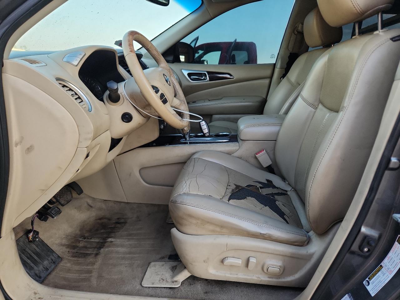 2015 Nissan Pathfinder S Серый vin: 5N1AR2MN4FC706032