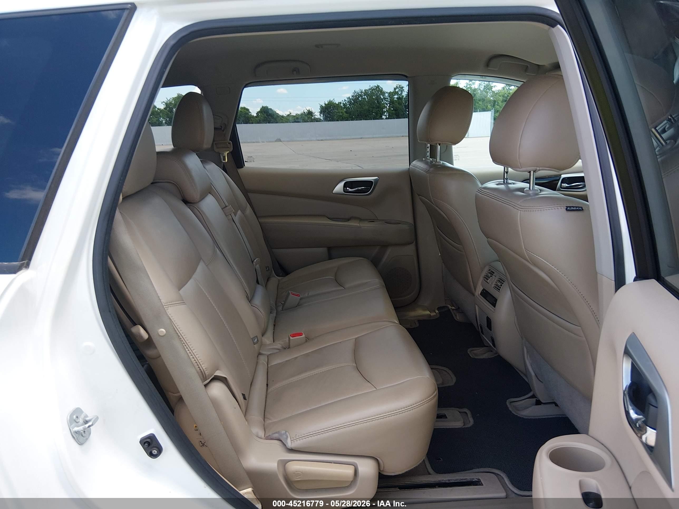 2015 Nissan Pathfinder Sl White vin: 5N1AR2MN4FC718956