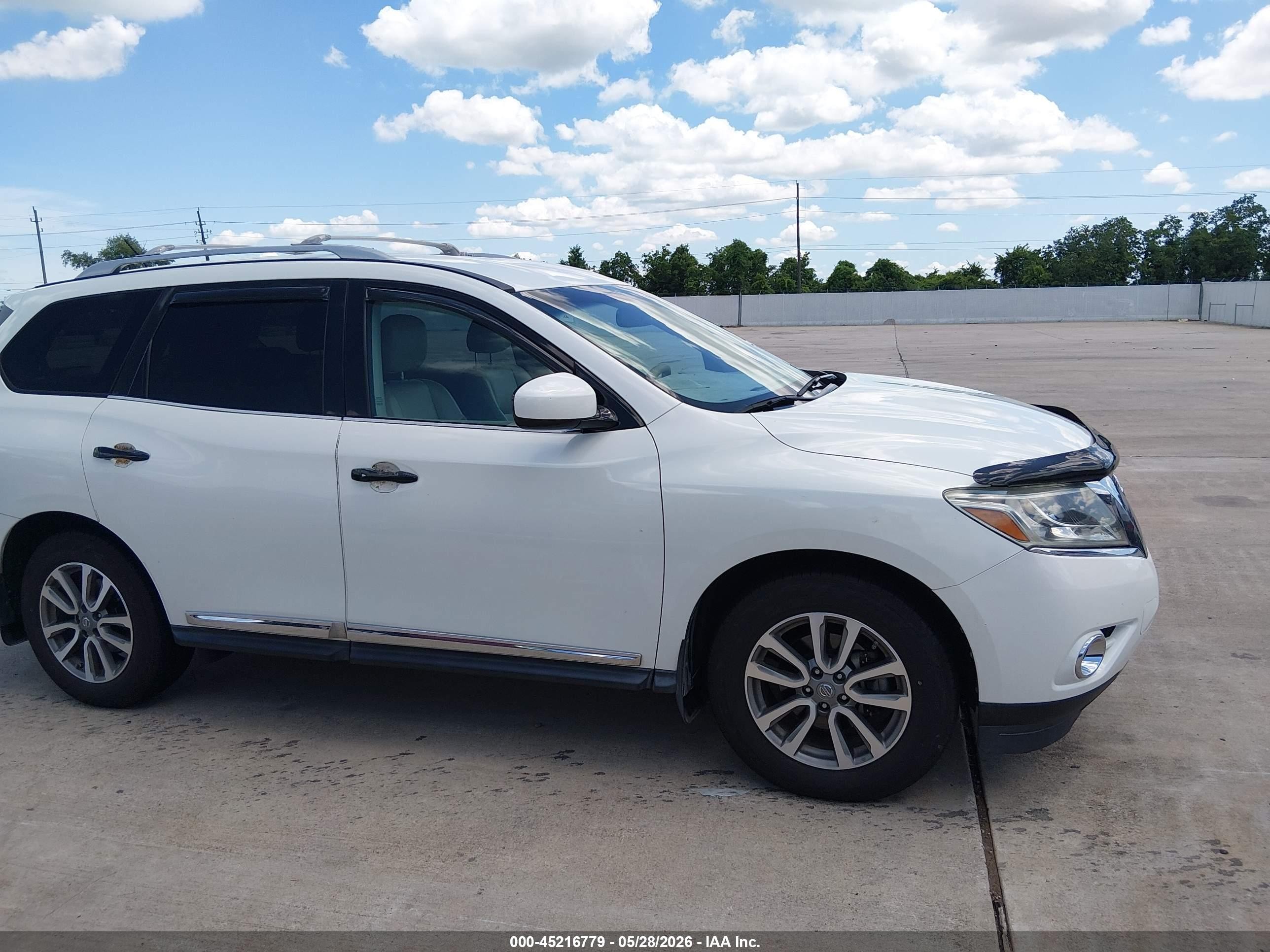 2015 Nissan Pathfinder Sl White vin: 5N1AR2MN4FC718956