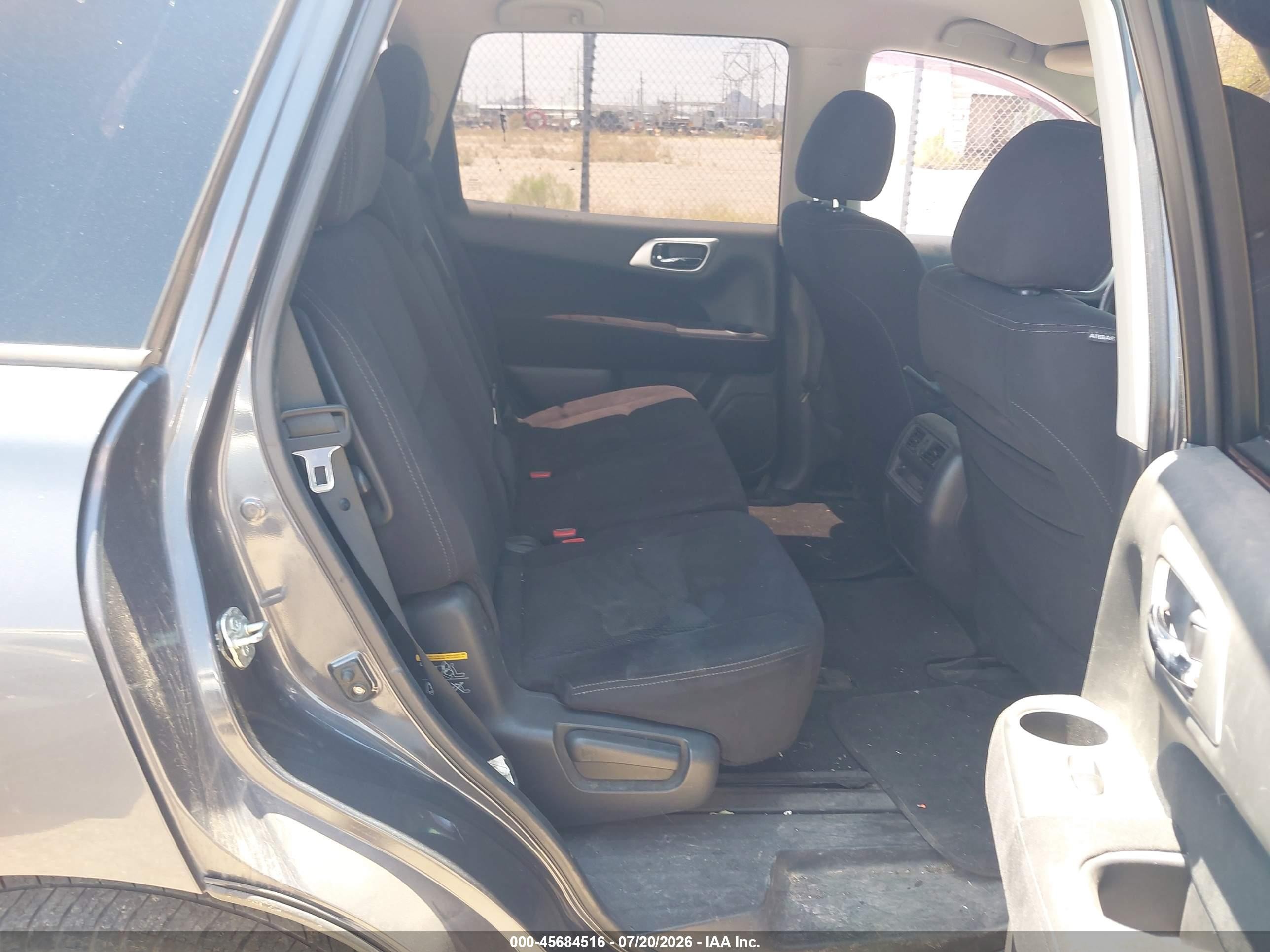 2013 Nissan Pathfinder Sv Gray vin: 5N1AR2MN5DC605448