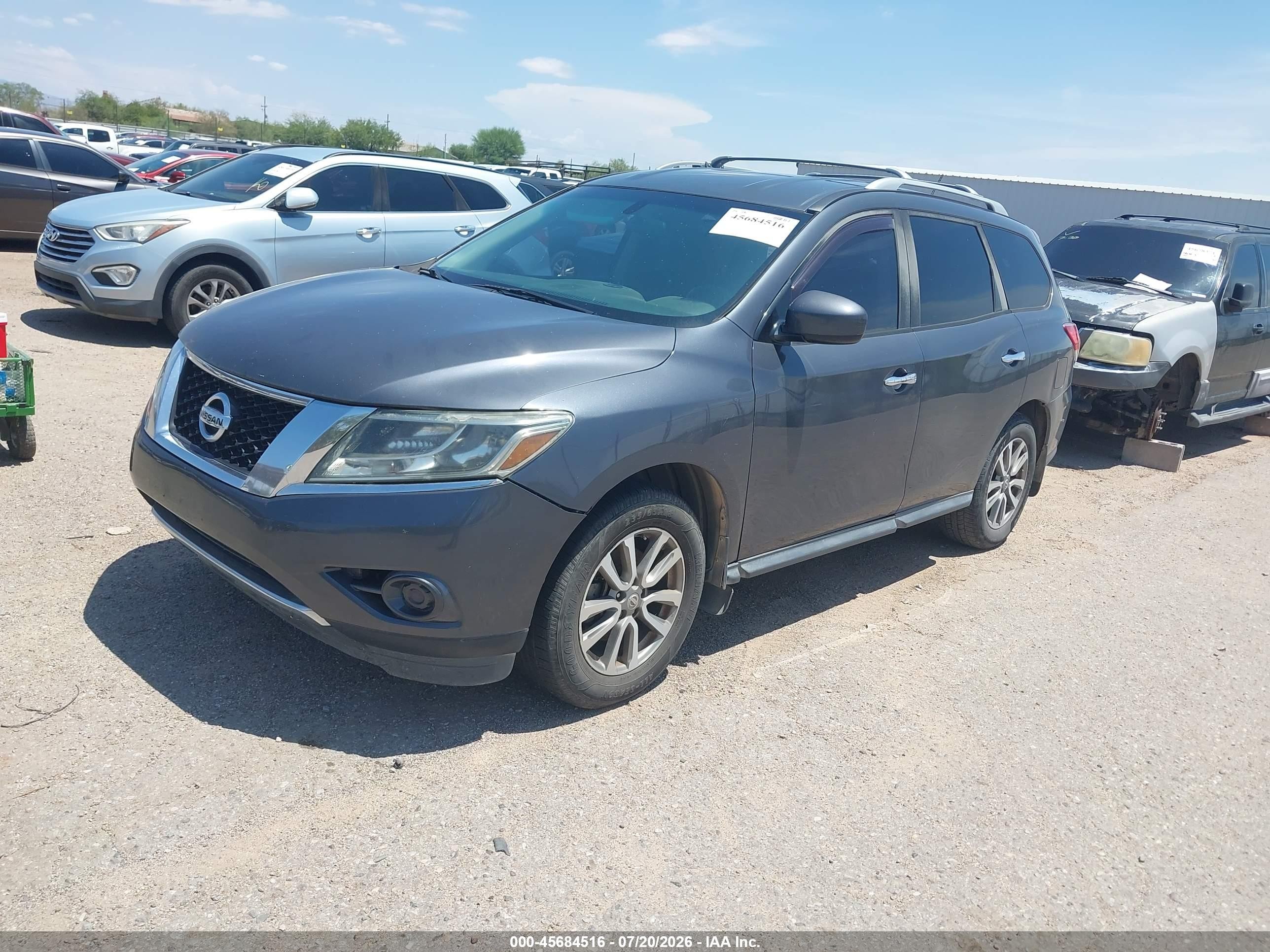 2013 Nissan Pathfinder Sv Gray vin: 5N1AR2MN5DC605448