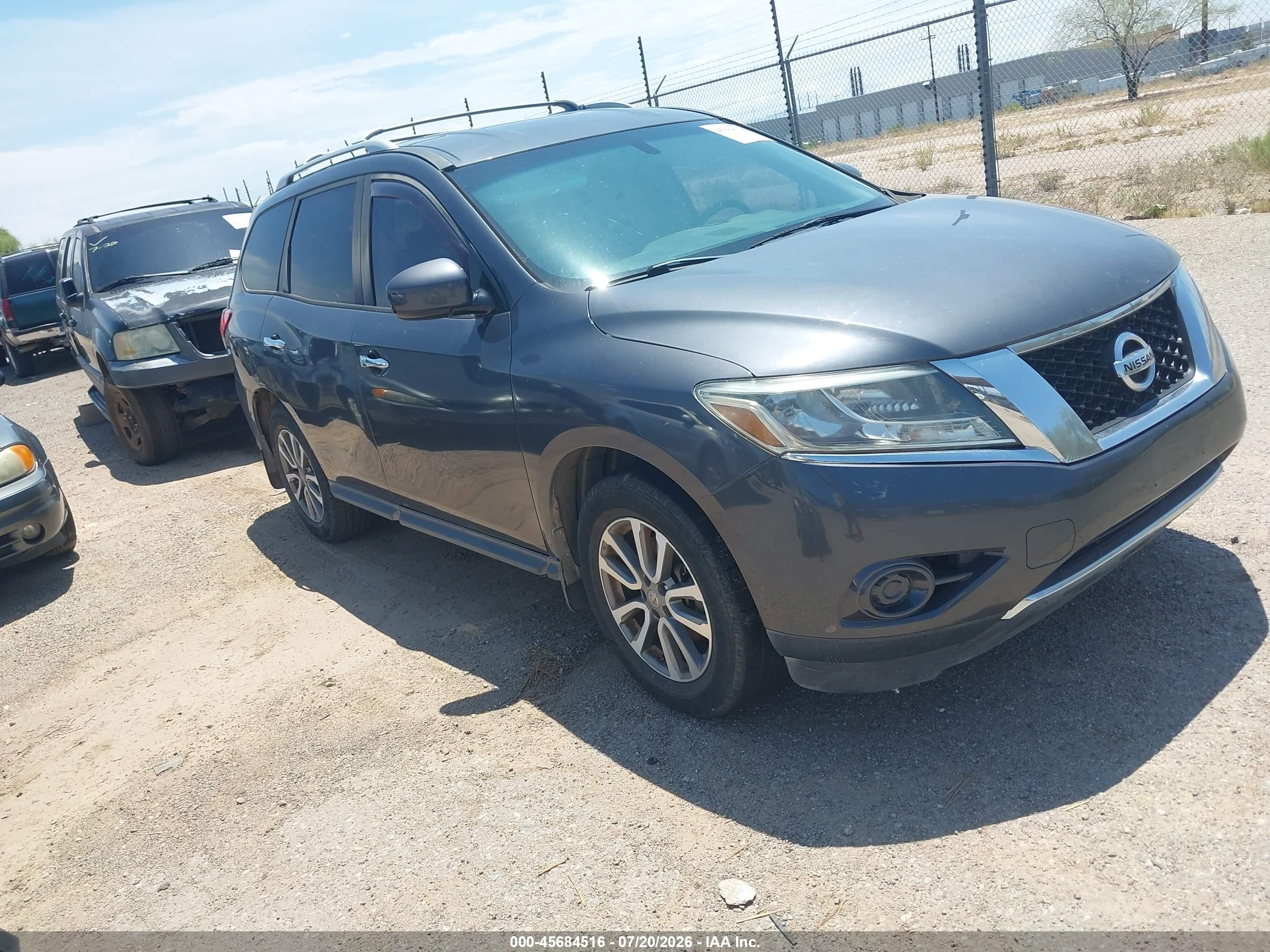 2013 Nissan Pathfinder Sv Gray vin: 5N1AR2MN5DC605448
