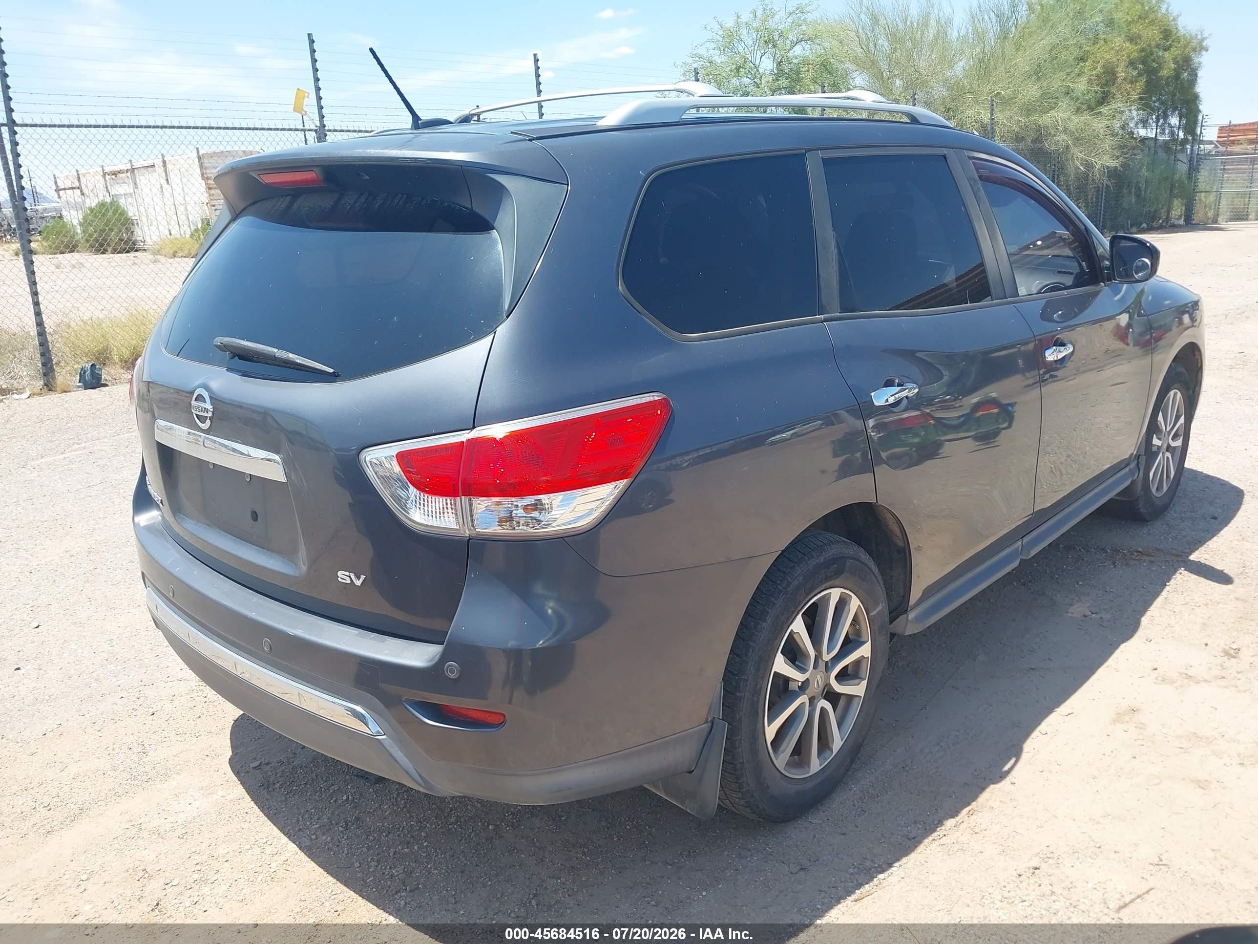 2013 Nissan Pathfinder Sv Gray vin: 5N1AR2MN5DC605448
