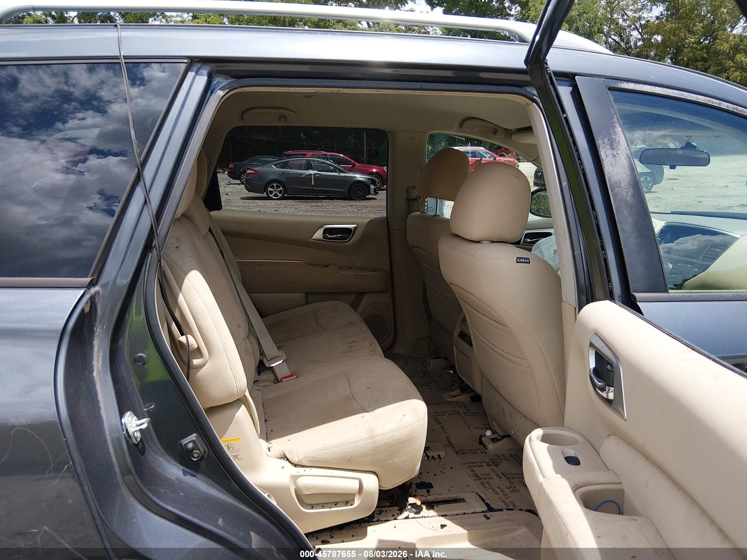 2013 Nissan Pathfinder Sv Серый vin: 5N1AR2MN5DC612335