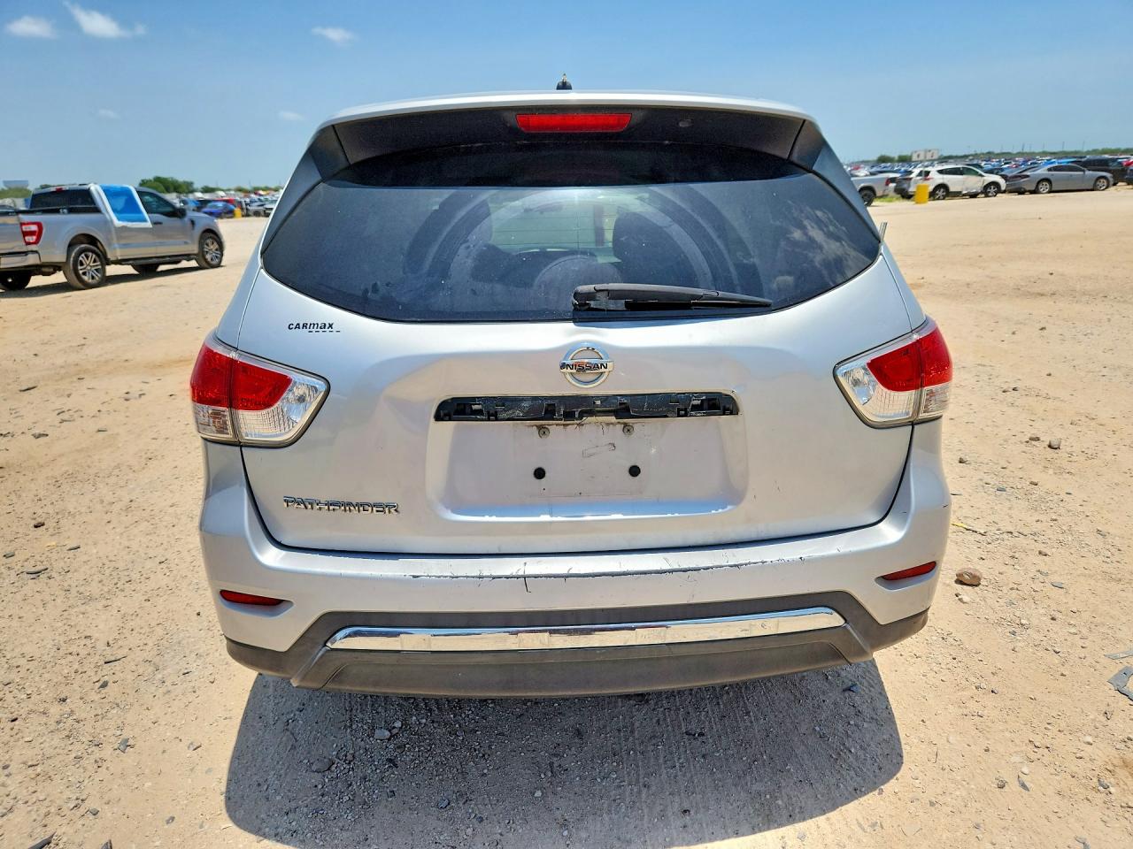 2013 Nissan Pathfinder S Silver vin: 5N1AR2MN5DC621925
