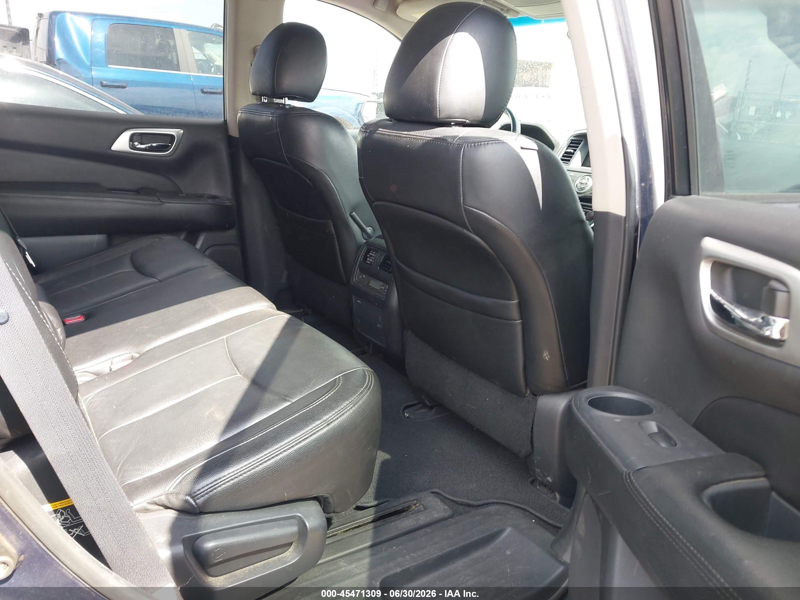 2013 Nissan Pathfinder Sv Blue vin: 5N1AR2MN5DC641494
