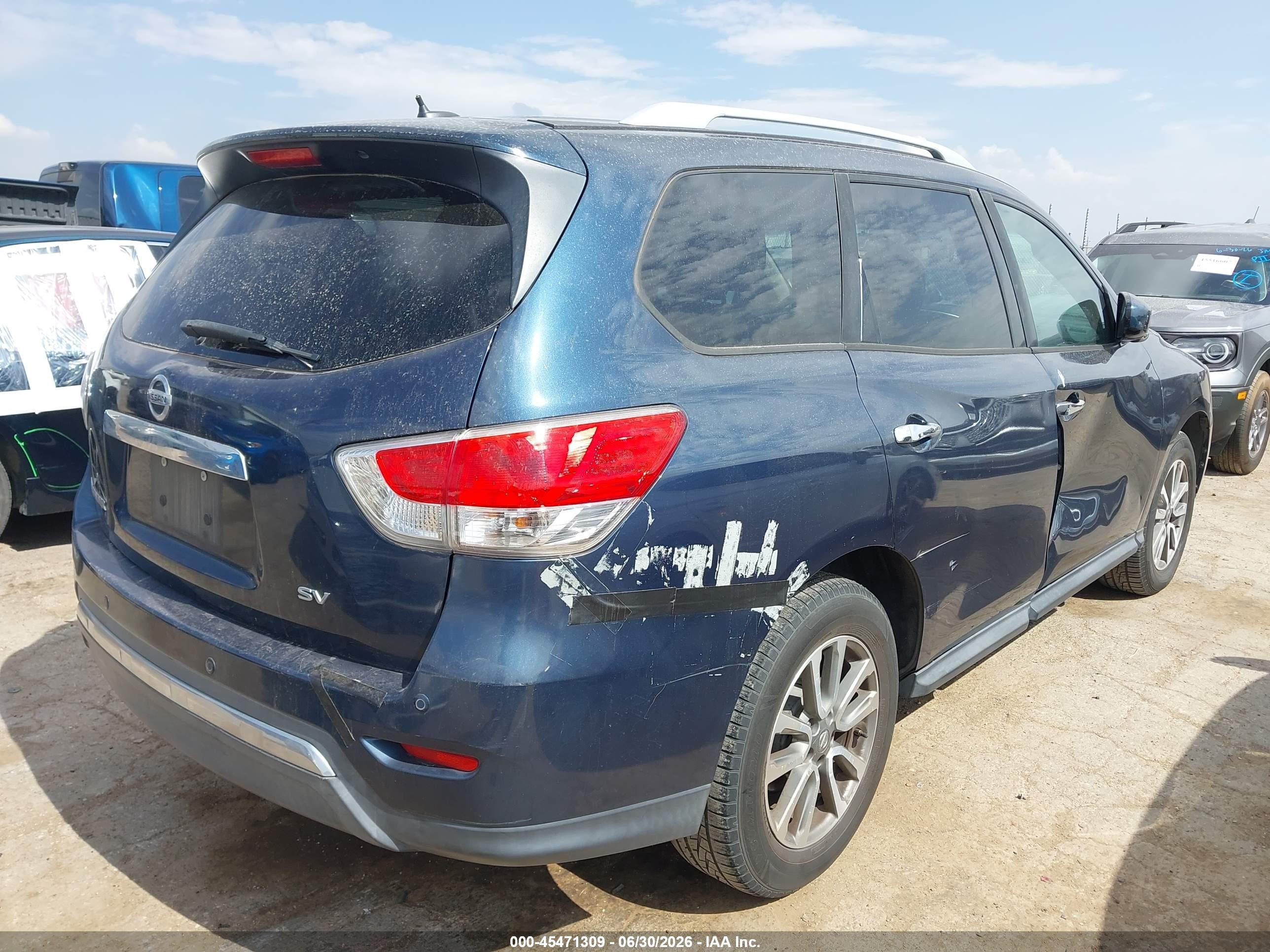 2013 Nissan Pathfinder Sv Blue vin: 5N1AR2MN5DC641494