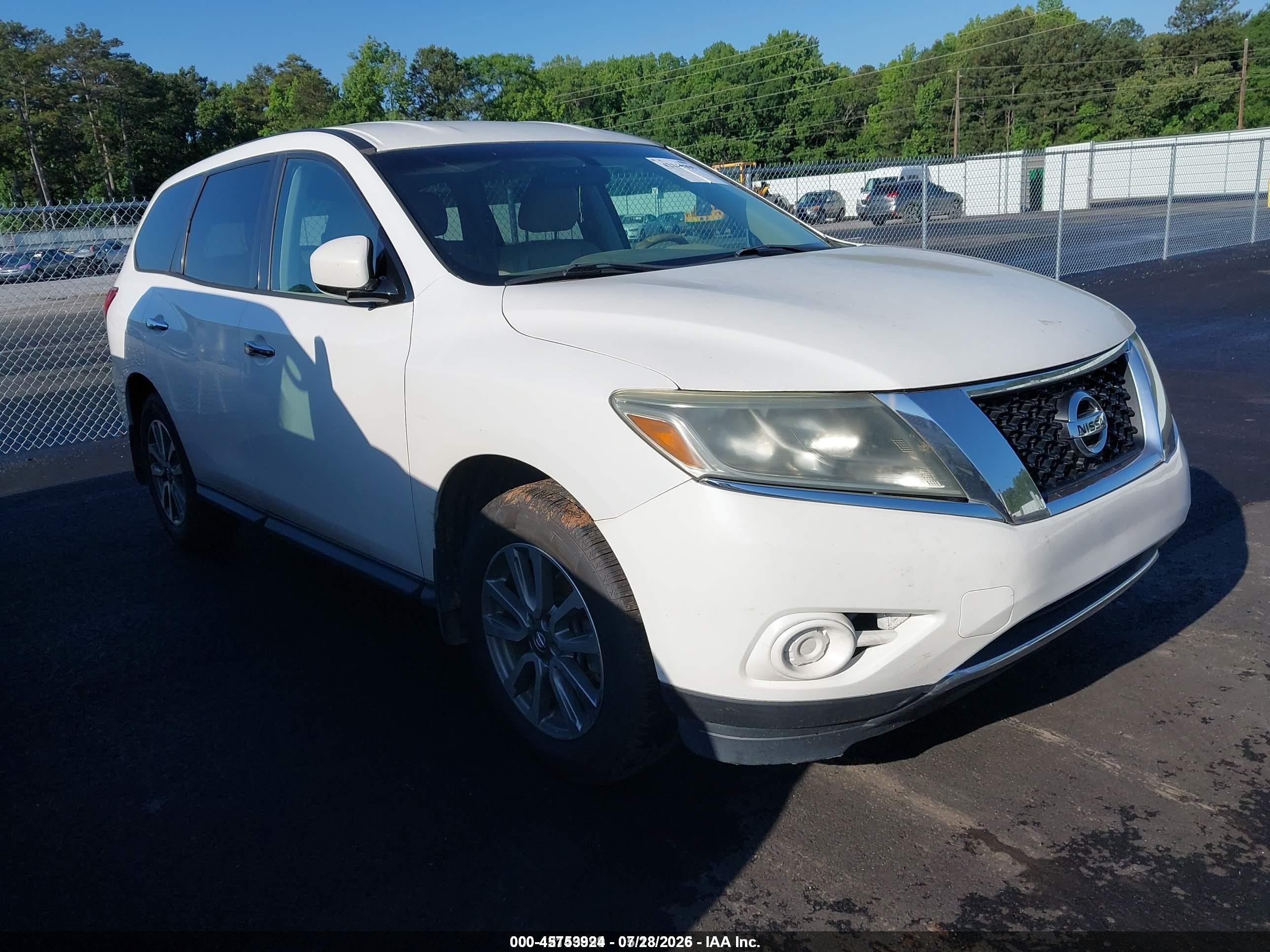 2013 Nissan Pathfinder S White vin: 5N1AR2MN5DC648042
