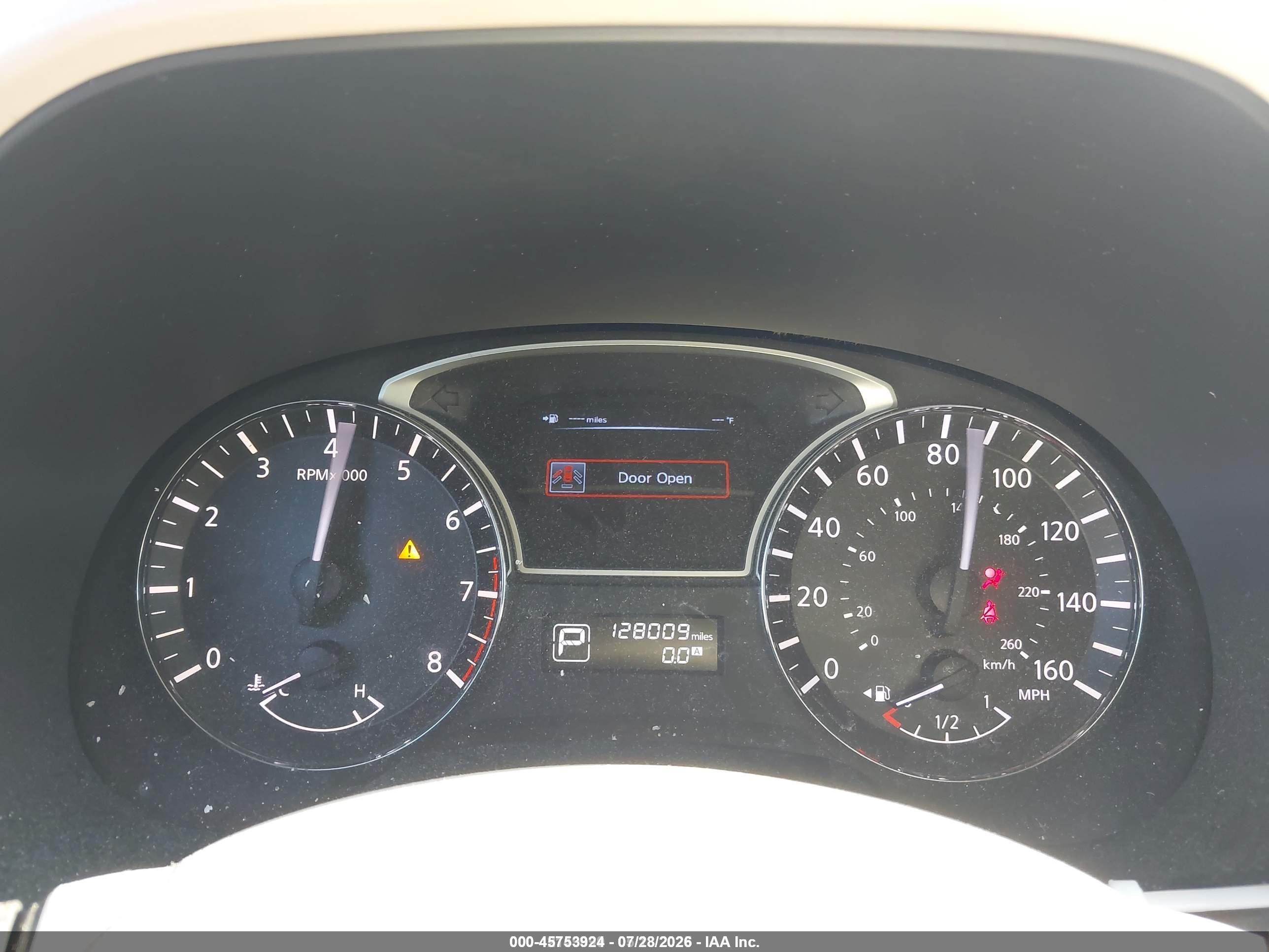2013 Nissan Pathfinder S Белый vin: 5N1AR2MN5DC648042
