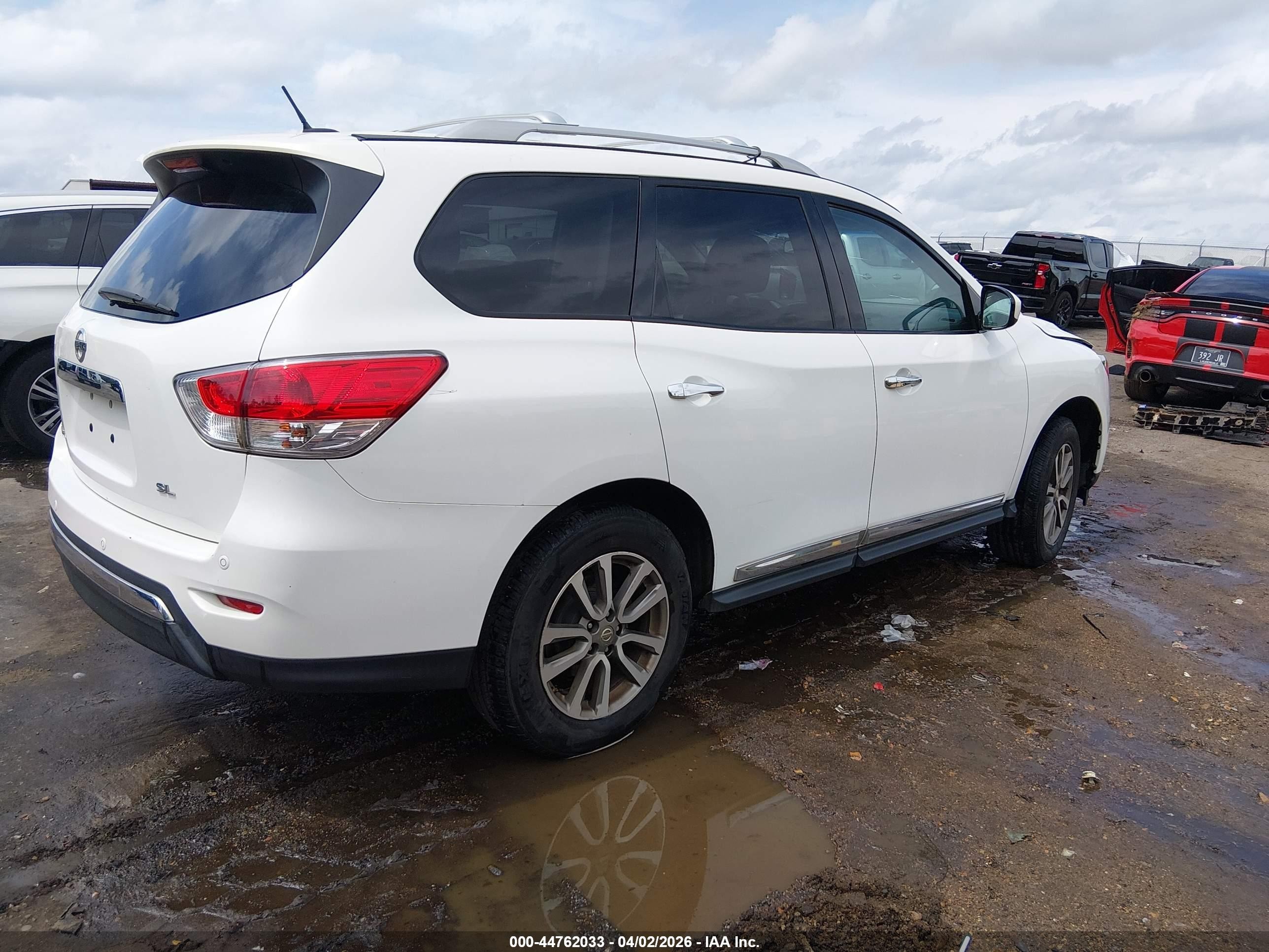 2013 Nissan Pathfinder Sl White vin: 5N1AR2MN5DC656349