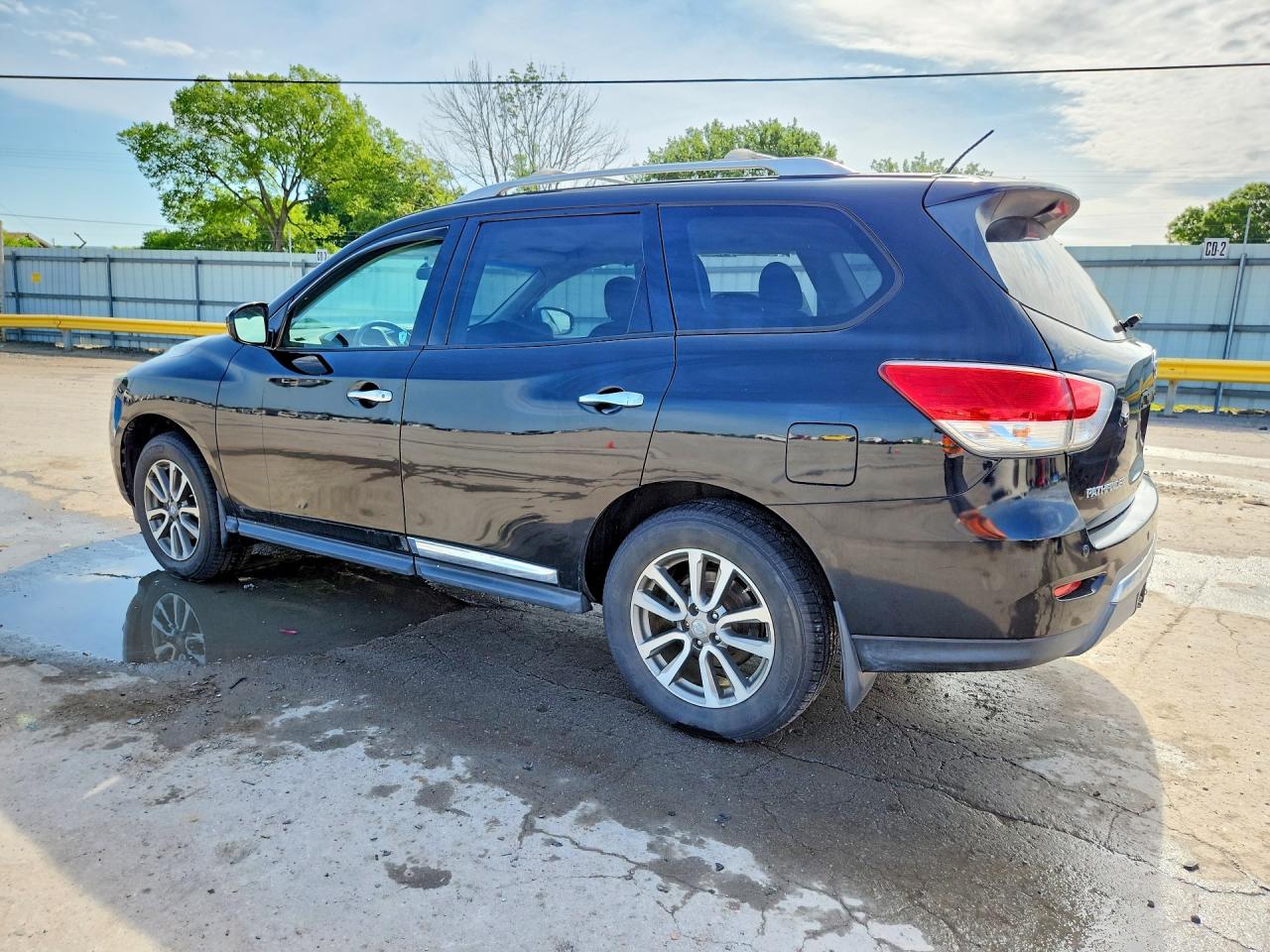 2013 Nissan Pathfinder S Black vin: 5N1AR2MN5DC659235