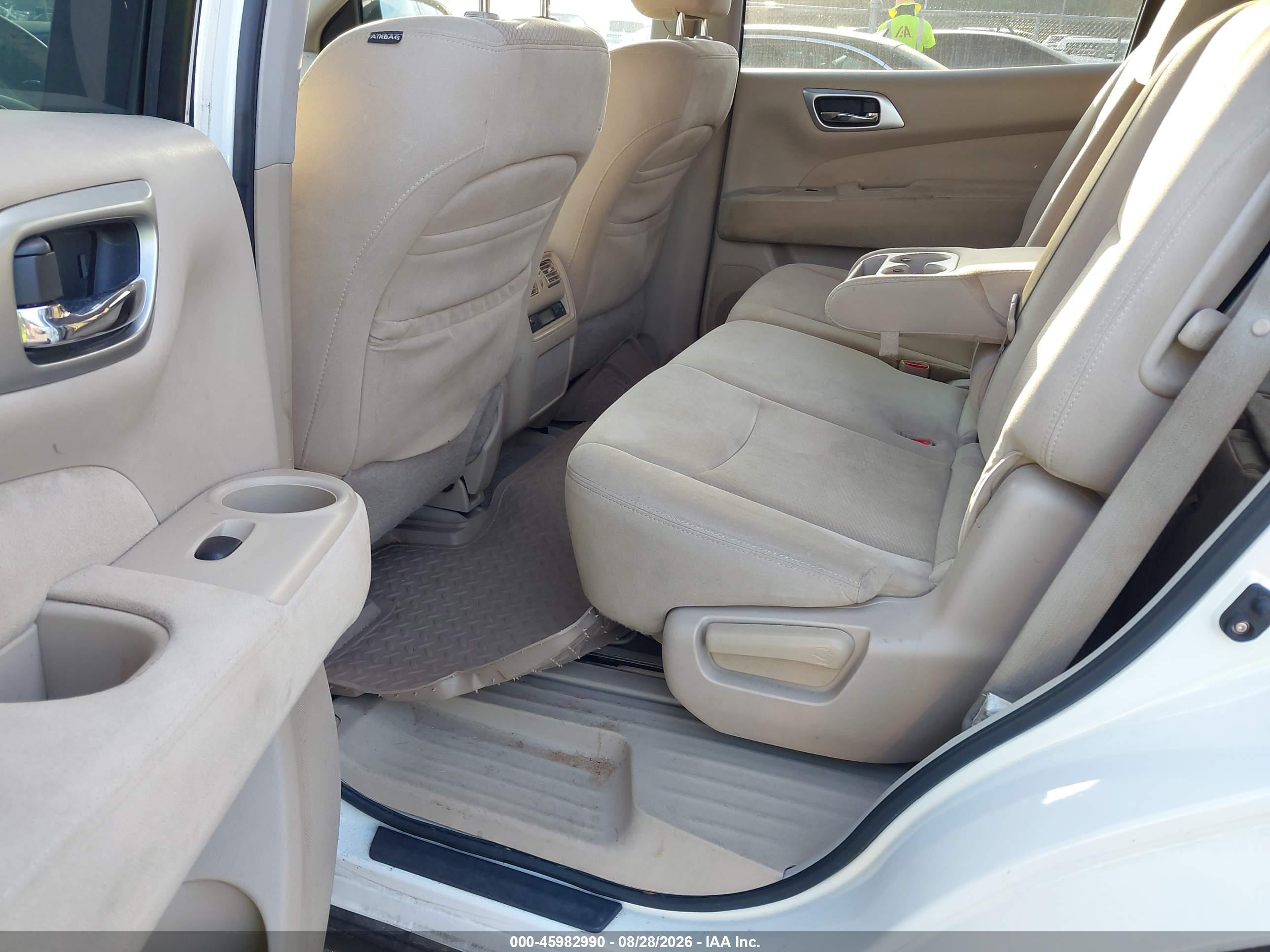 2013 Nissan Pathfinder Sv White vin: 5N1AR2MN5DC680229