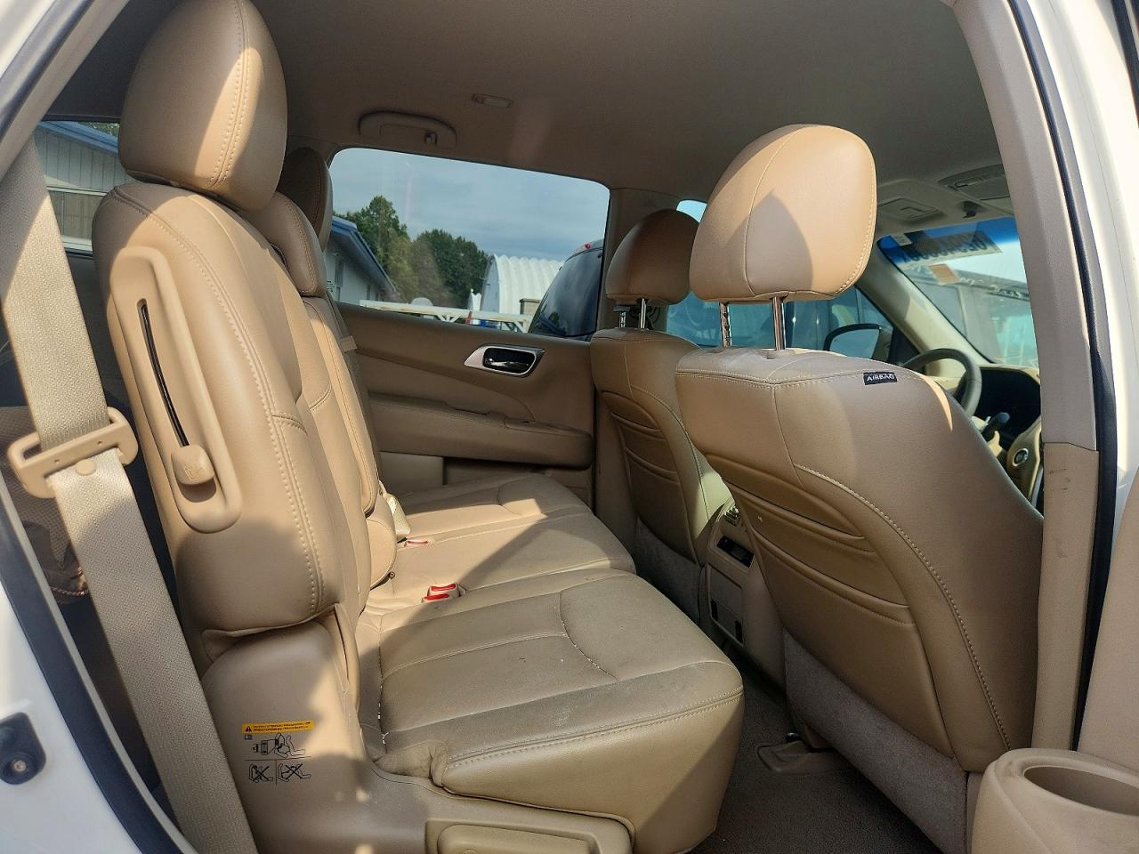2013 Nissan Pathfinder S White vin: 5N1AR2MN5DC690145
