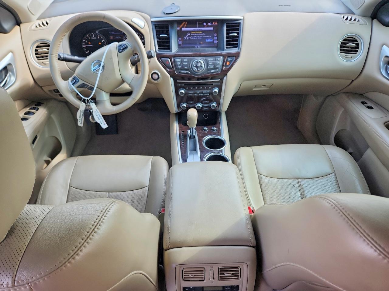 2014 Nissan Pathfinder S White vin: 5N1AR2MN5EC615012