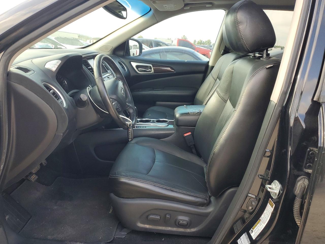 2014 Nissan Pathfinder Sl Черный vin: 5N1AR2MN5EC636782