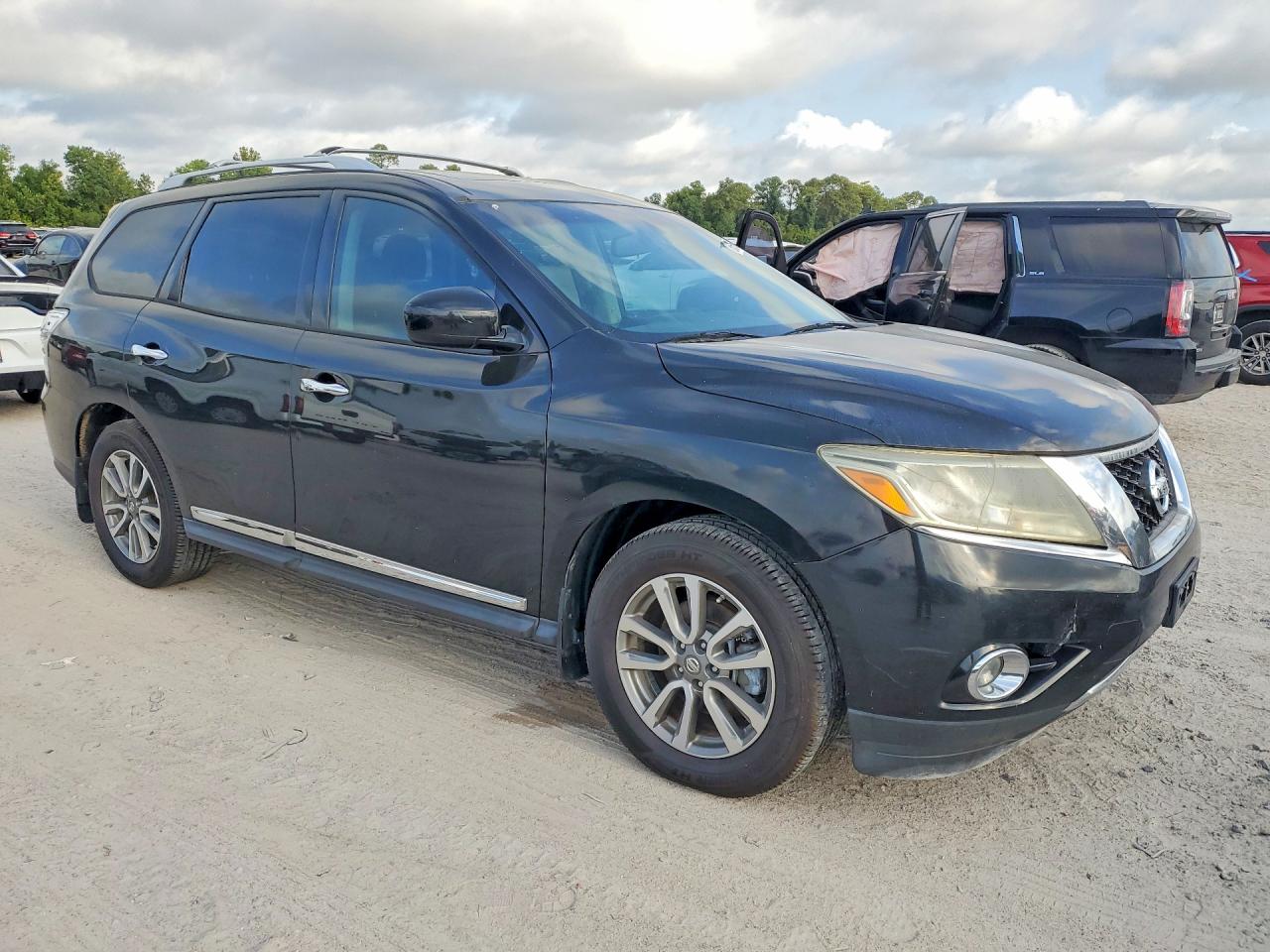 2014 Nissan Pathfinder Sl Черный vin: 5N1AR2MN5EC636782