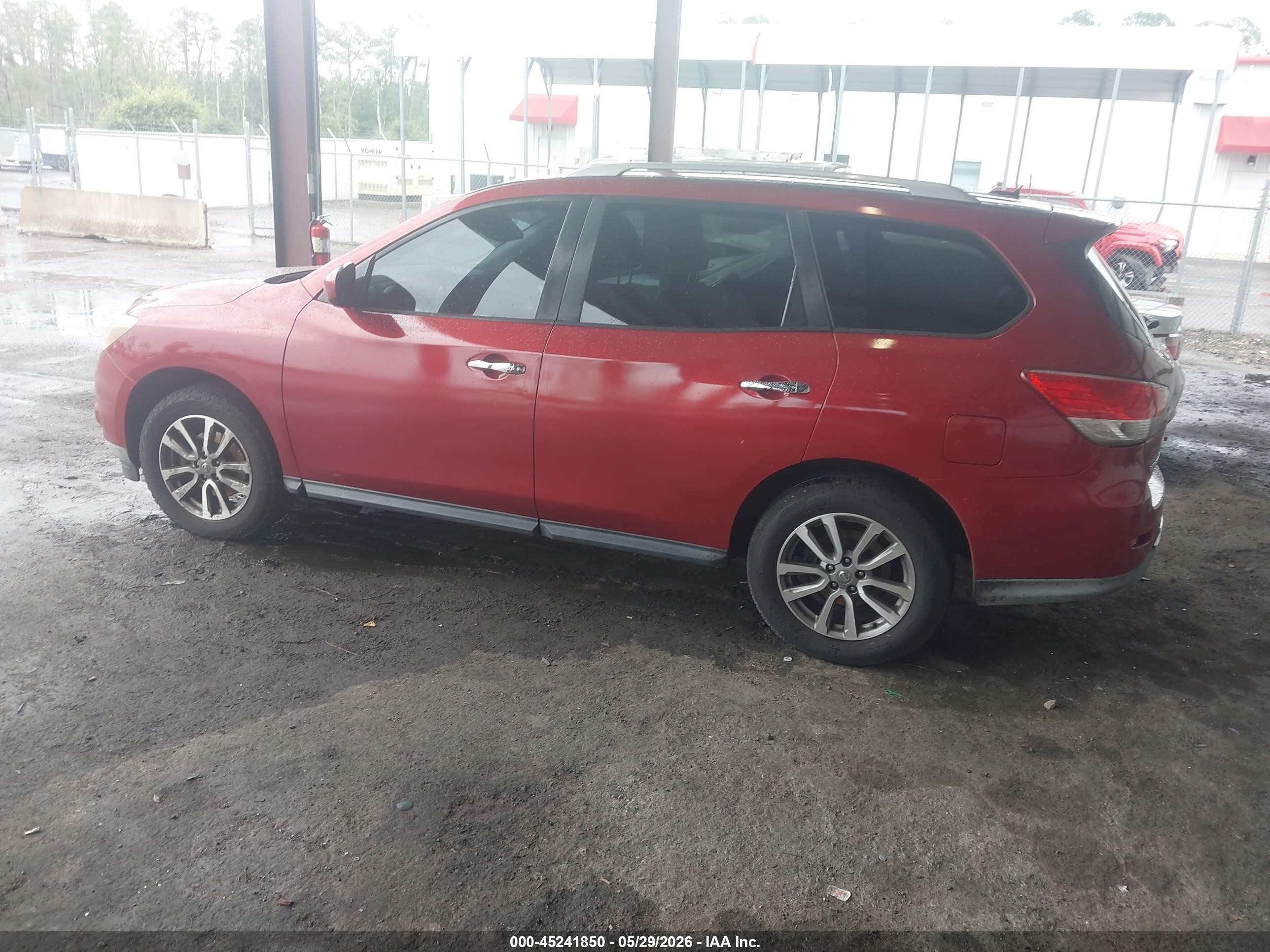2014 Nissan Pathfinder Sv Red vin: 5N1AR2MN5EC641626