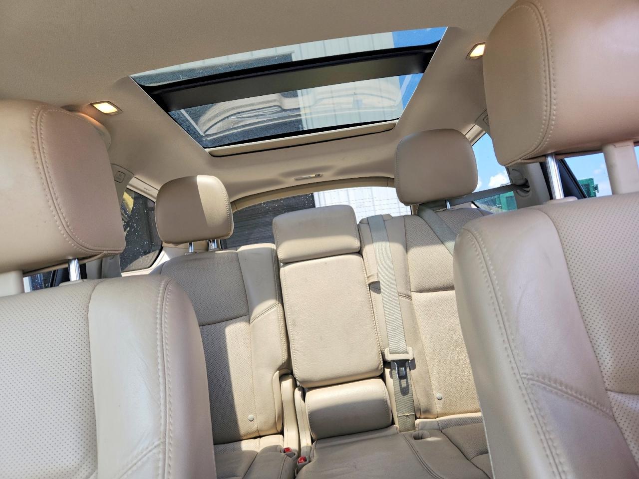 2014 Nissan Pathfinder S White vin: 5N1AR2MN5EC654795