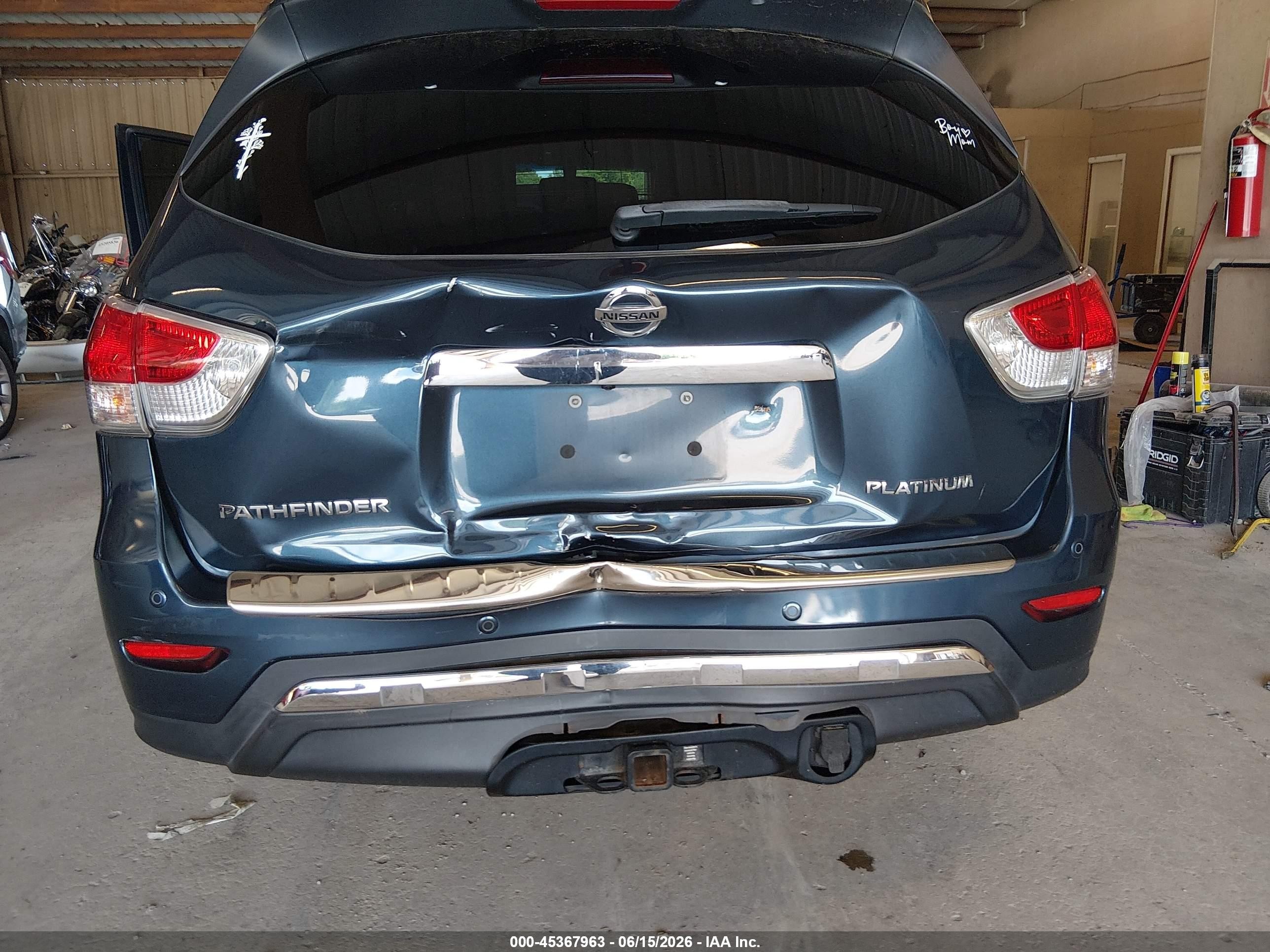 2014 Nissan Pathfinder Platinum Синий vin: 5N1AR2MN5EC679616
