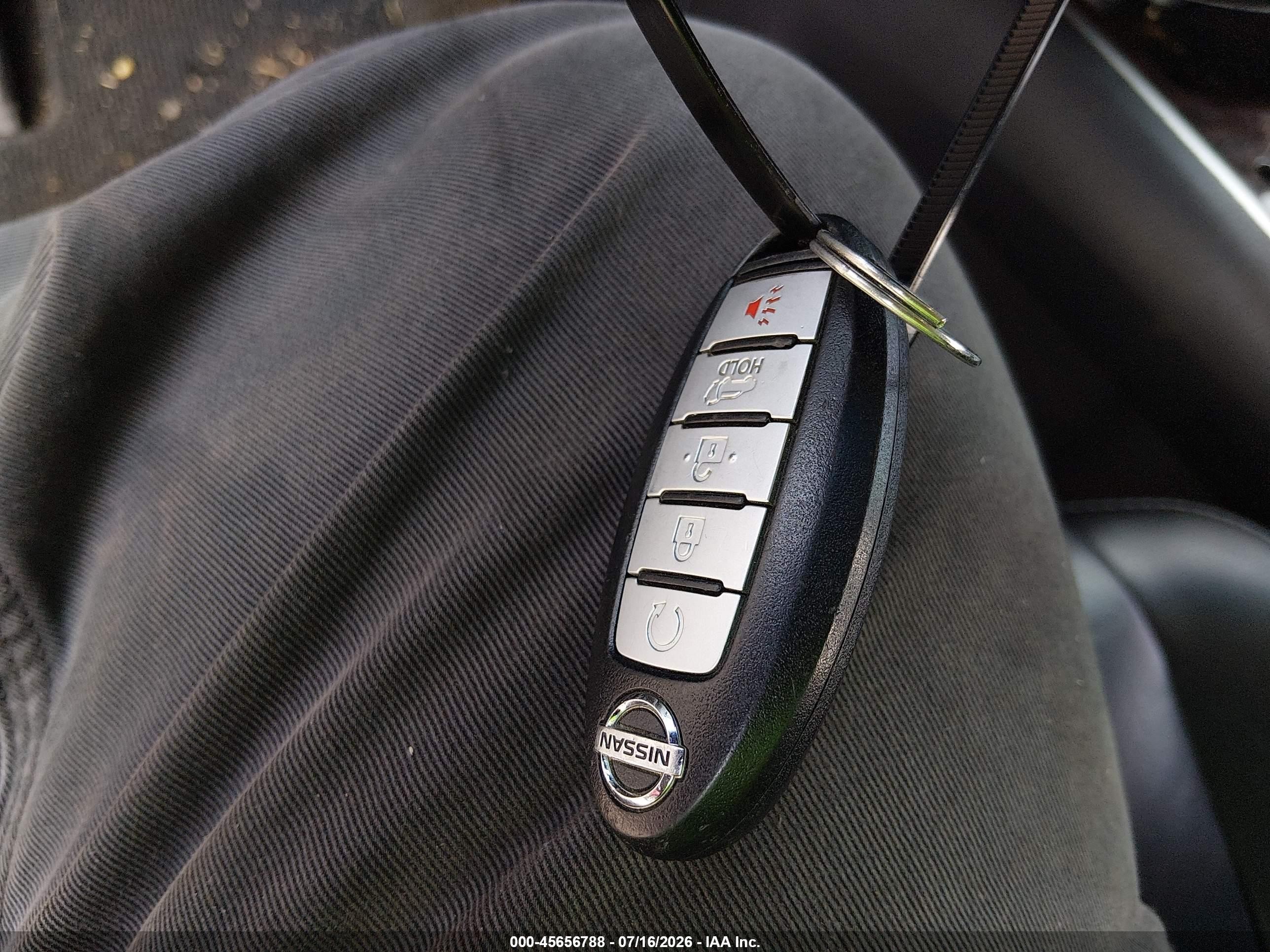2014 Nissan Pathfinder Platinum Серый vin: 5N1AR2MN5EC687909