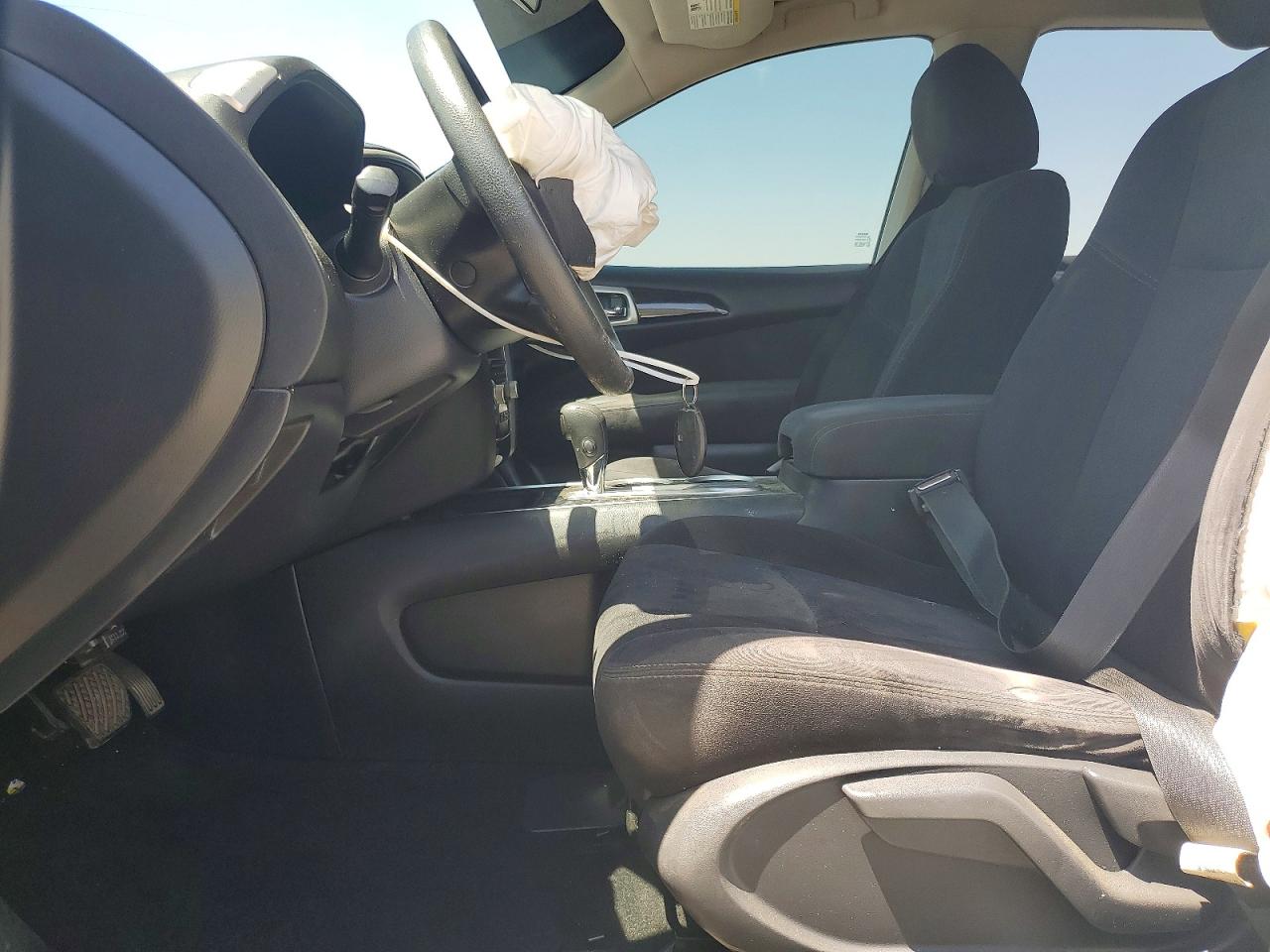 2014 Nissan Pathfinder S White vin: 5N1AR2MN5EC695492