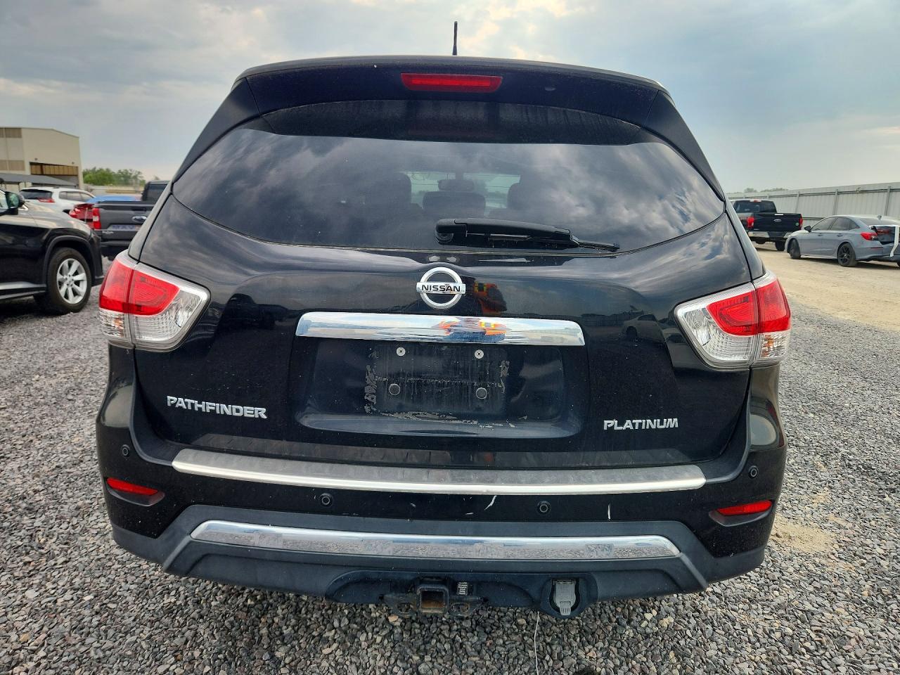 2014 Nissan Pathfinder S Черный vin: 5N1AR2MN5EC698683