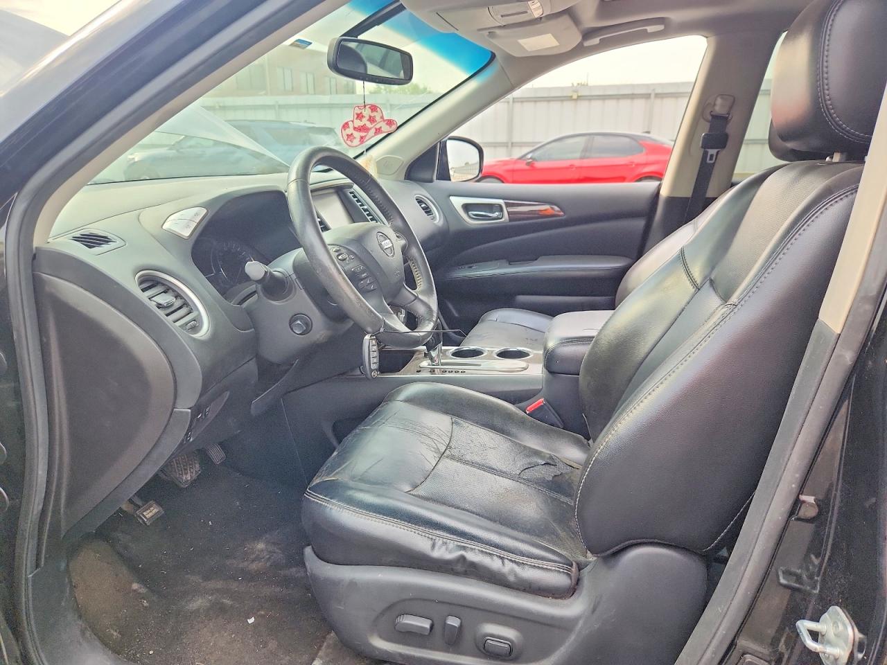 2014 Nissan Pathfinder S Черный vin: 5N1AR2MN5EC698683