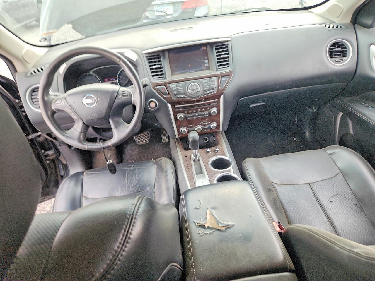 2014 Nissan Pathfinder S Черный vin: 5N1AR2MN5EC698683