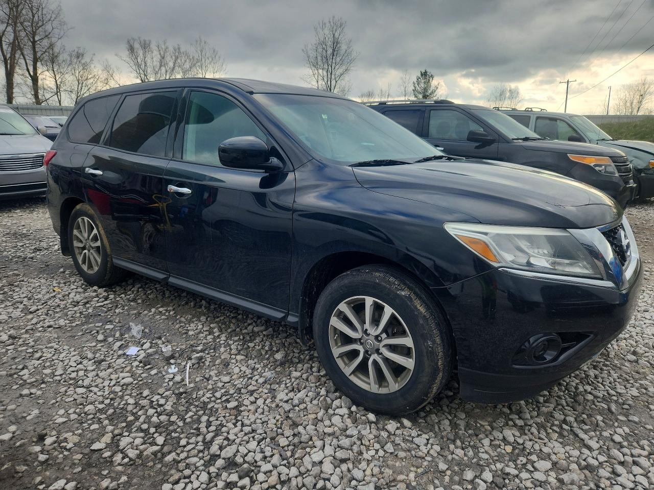 2014 Nissan Pathfinder S Черный vin: 5N1AR2MN5EC713649