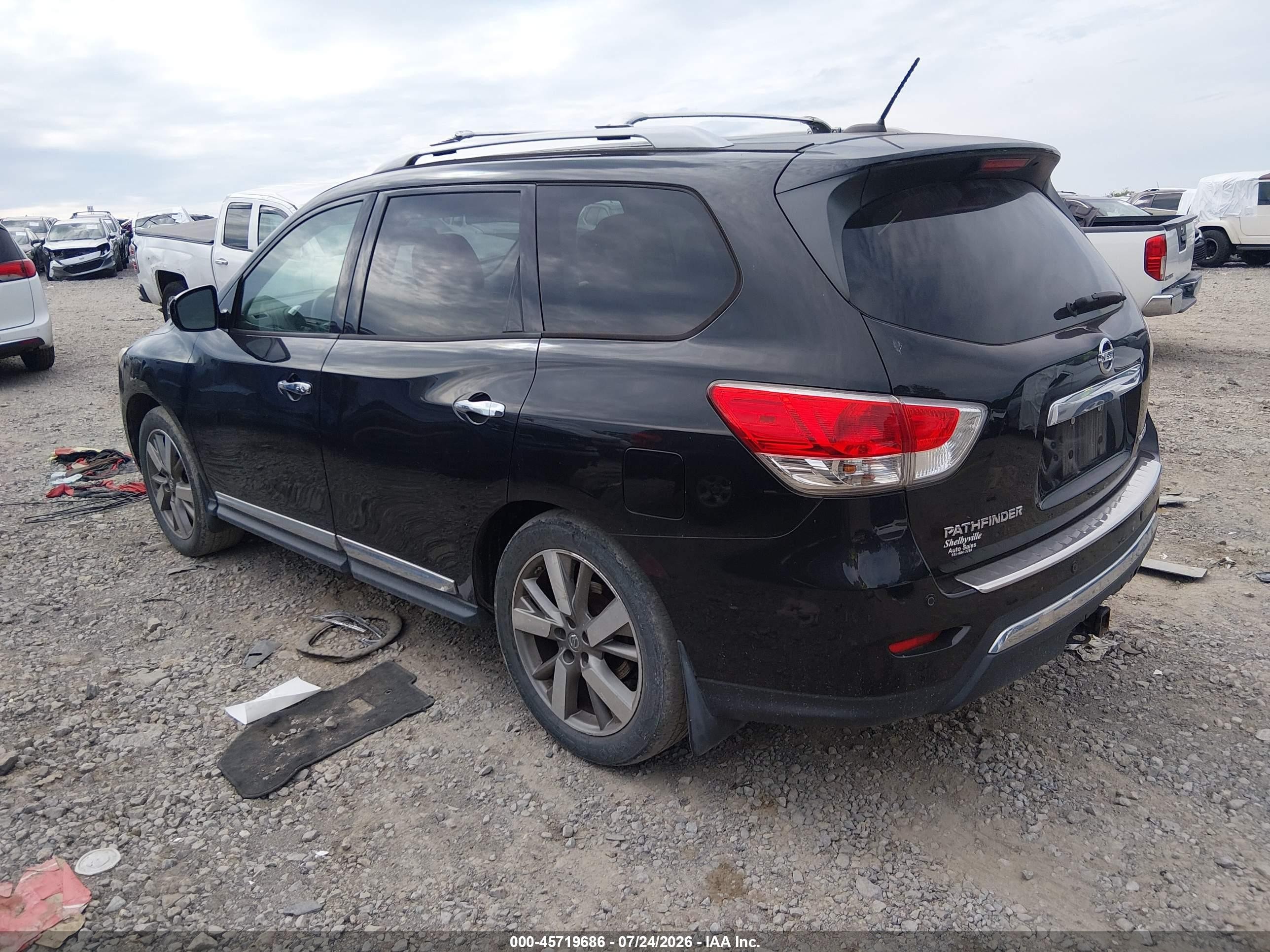 2015 Nissan Pathfinder Platinum Black vin: 5N1AR2MN5FC616646