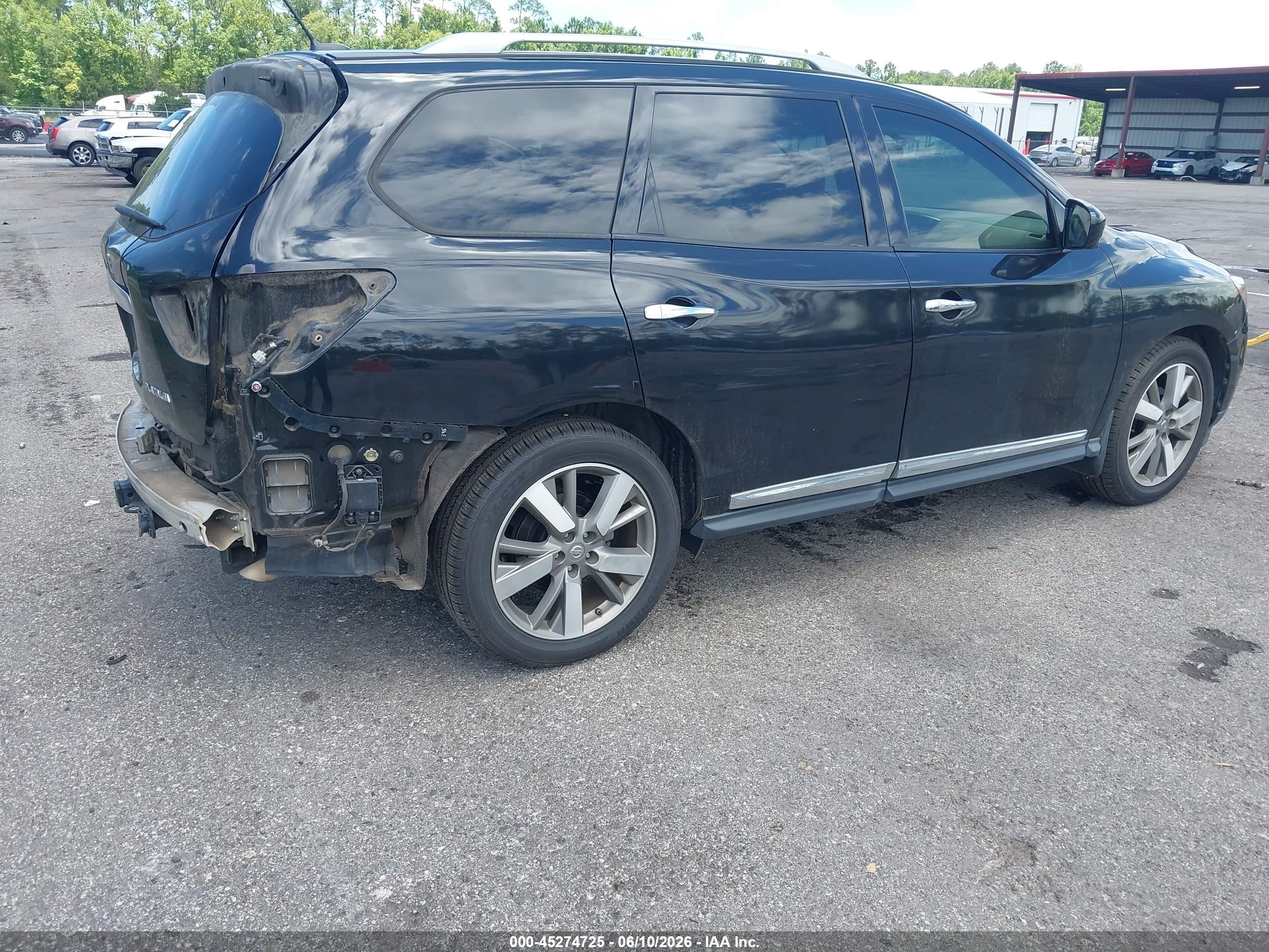 2015 Nissan Pathfinder Platinum Black vin: 5N1AR2MN5FC624214