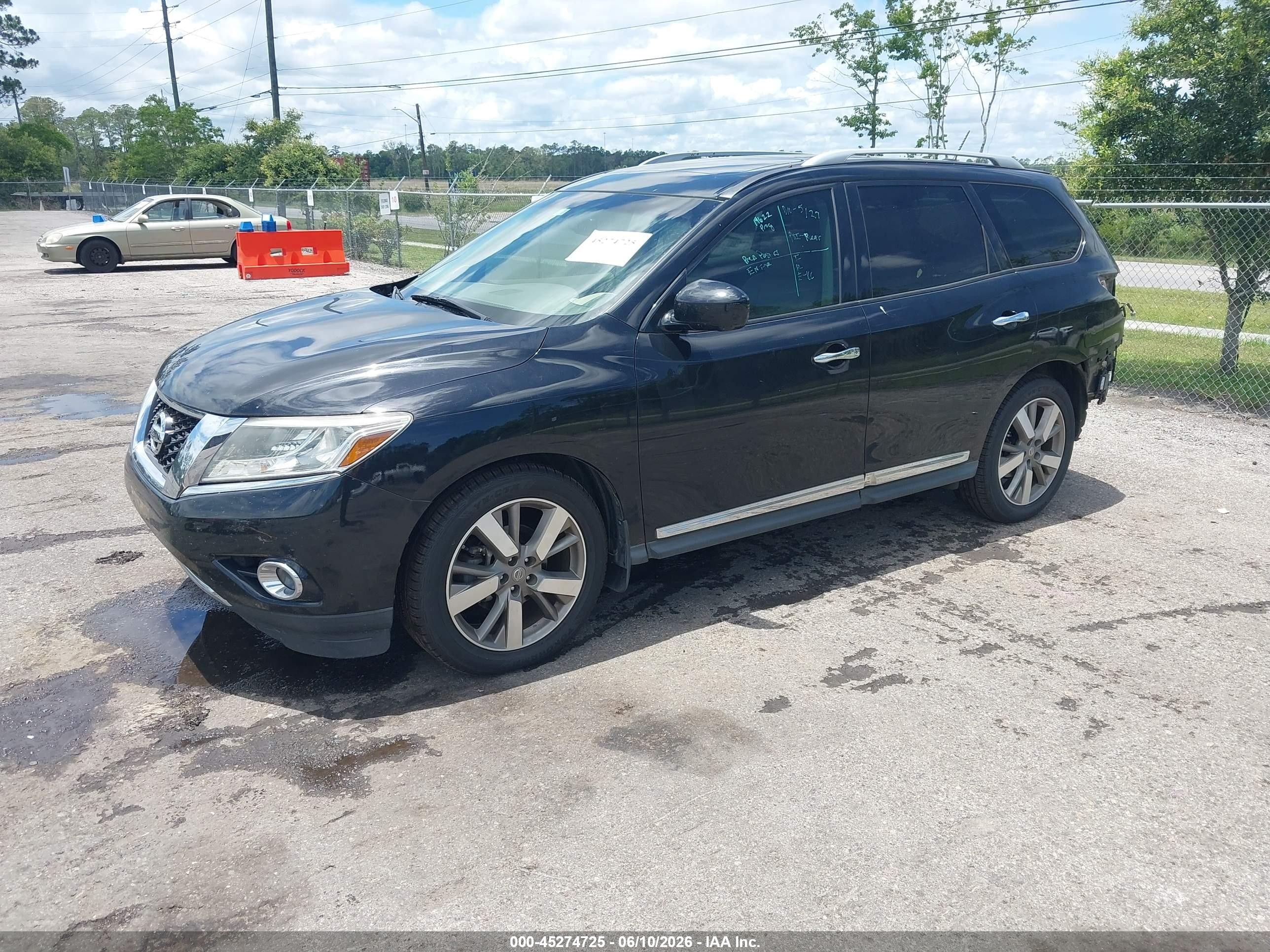 2015 Nissan Pathfinder Platinum Black vin: 5N1AR2MN5FC624214