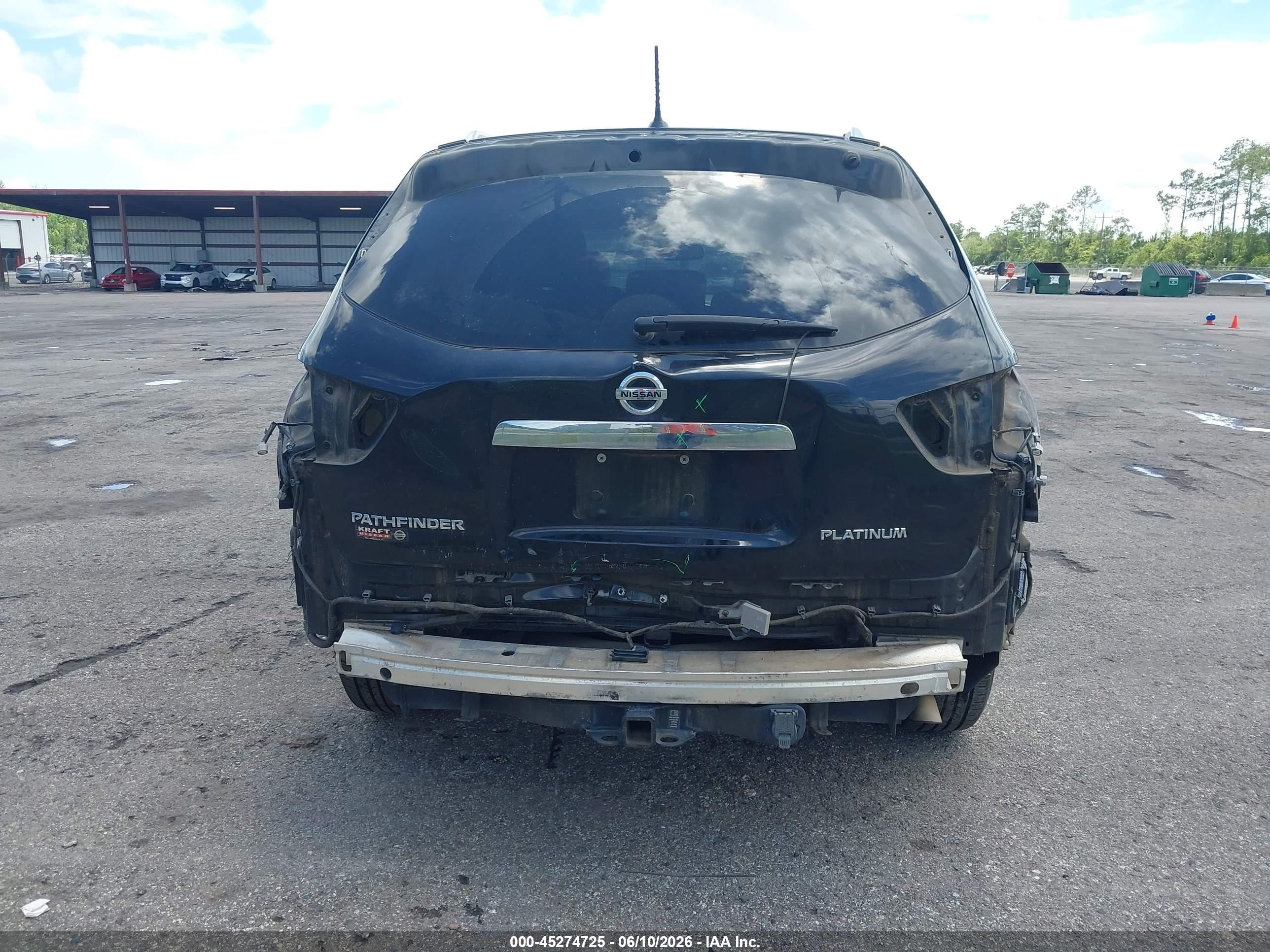 2015 Nissan Pathfinder Platinum Black vin: 5N1AR2MN5FC624214