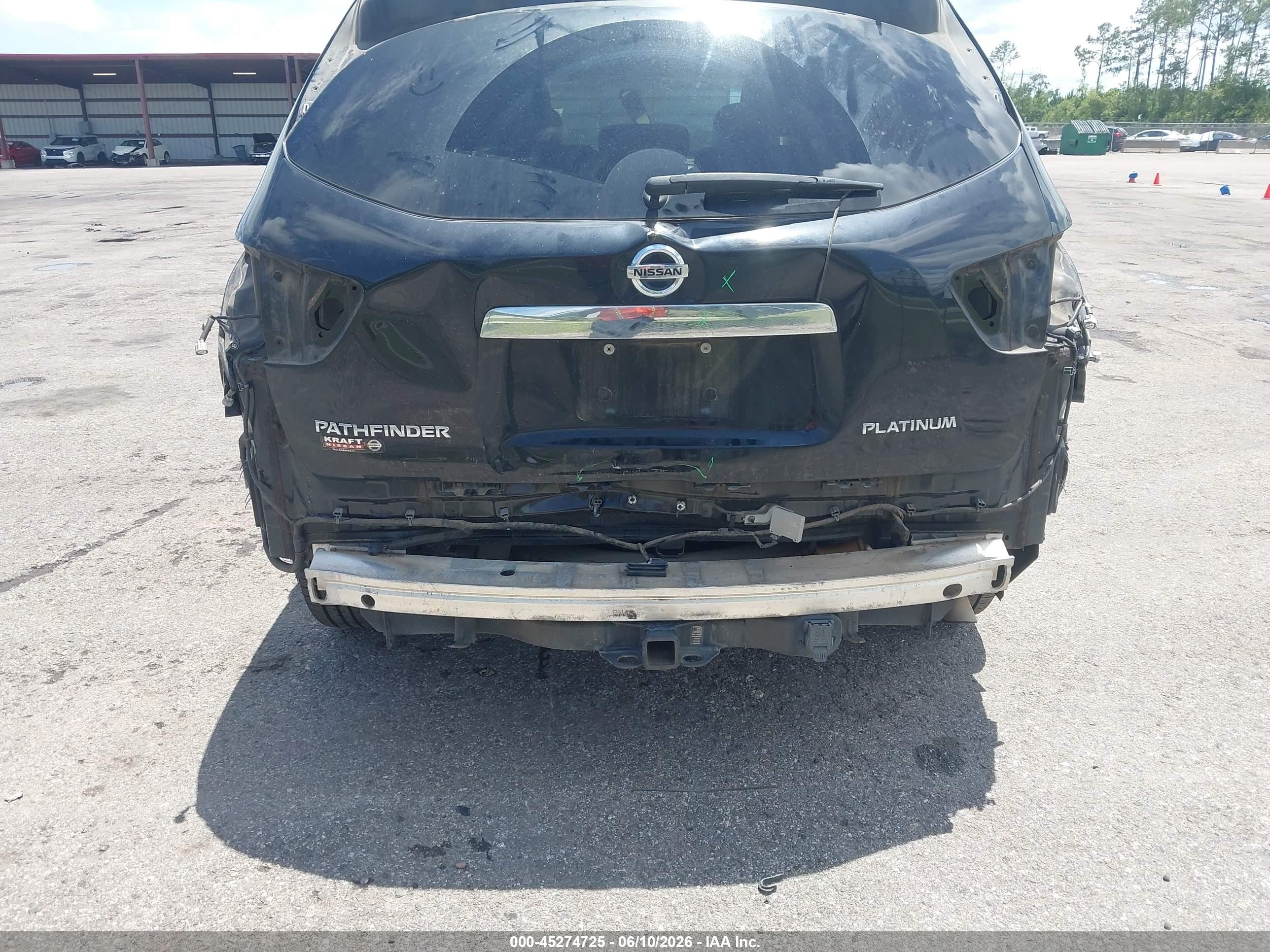 2015 Nissan Pathfinder Platinum Black vin: 5N1AR2MN5FC624214
