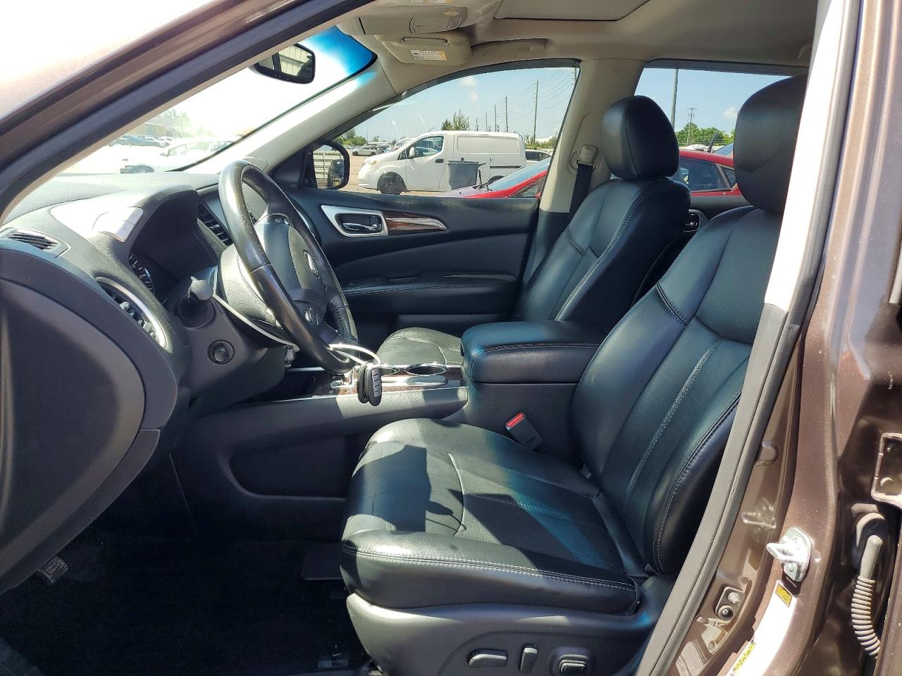 2015 Nissan Pathfinder Platinum Brown vin: 5N1AR2MN5FC626643