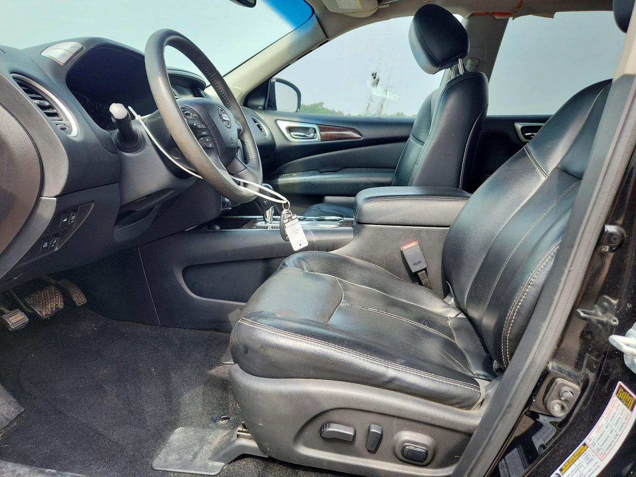2015 Nissan Pathfinder Sl Черный vin: 5N1AR2MN5FC627114